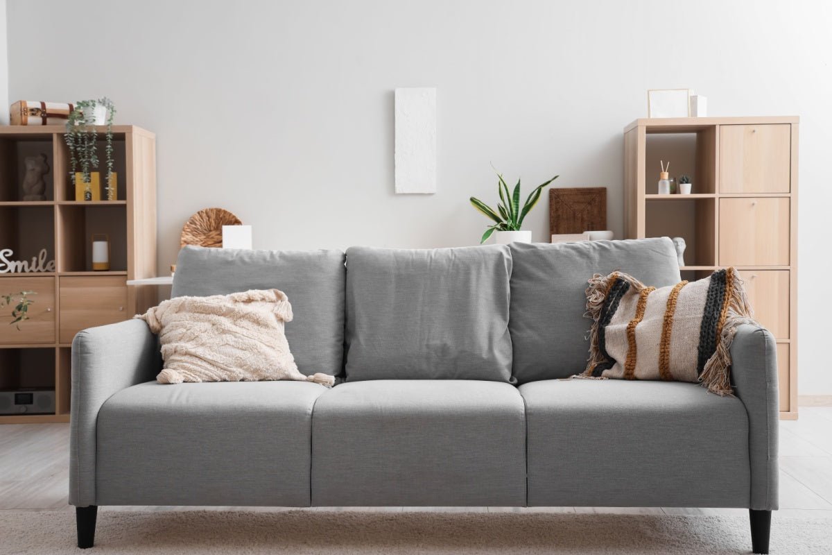 L'elemento d'arredo più amato! Che differenza c'è tra divano e sofà? - MondoViro