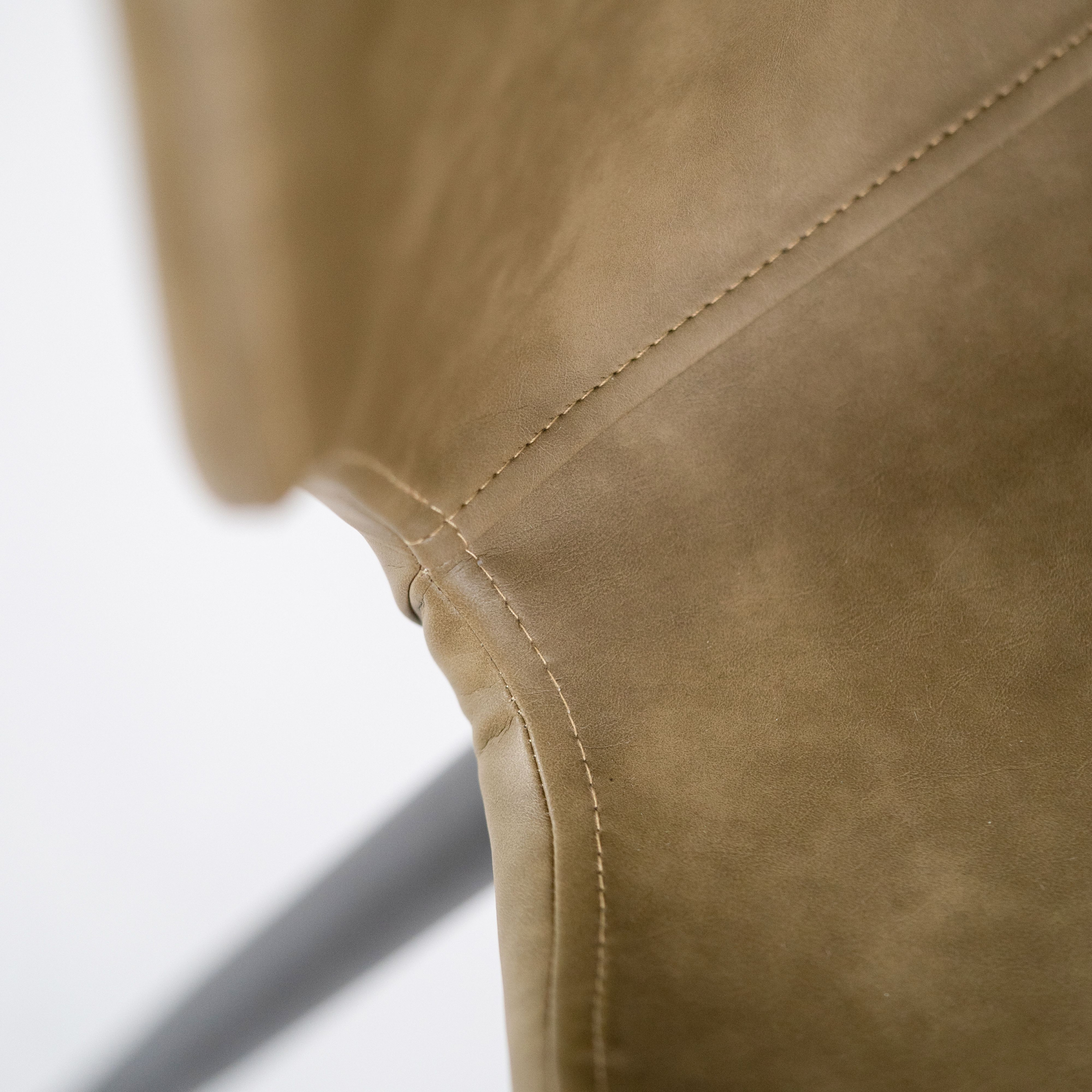 Set of elegant chairs in faux leather "Liam" soft touch vintage cm 45x55 83h