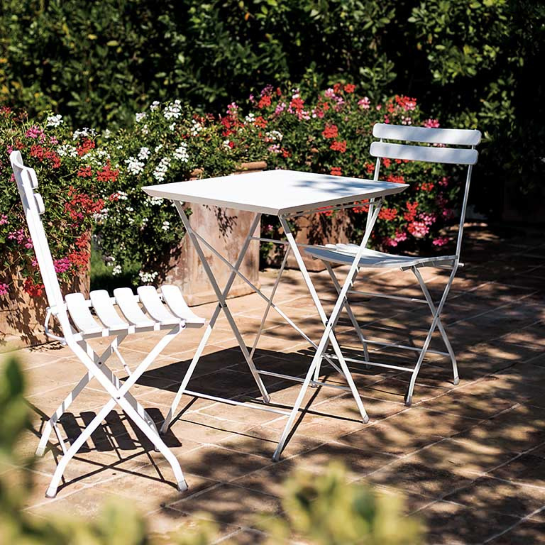 "Step" folding square table in galvanized metal for the garden, height 75 cm