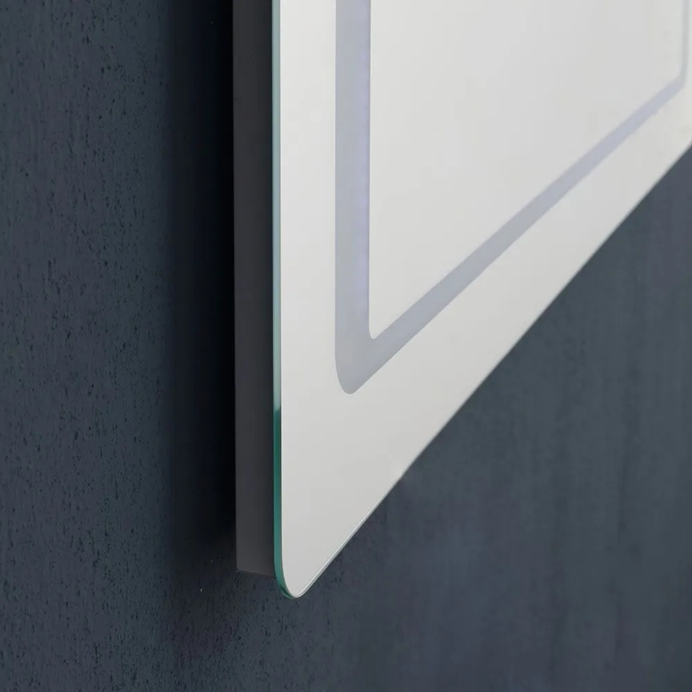 Reversible rectangular "Portland" LED framed mirror