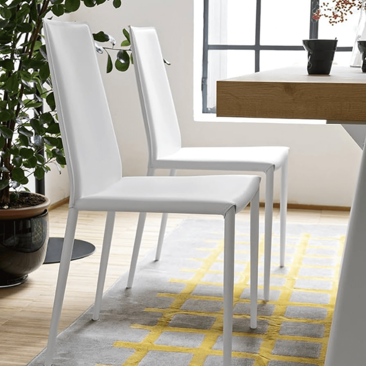 Set di sedie moderne da soggiorno "Boheme" rivestite in cuoio rigenerato cm 48x52 90h - MondoViro