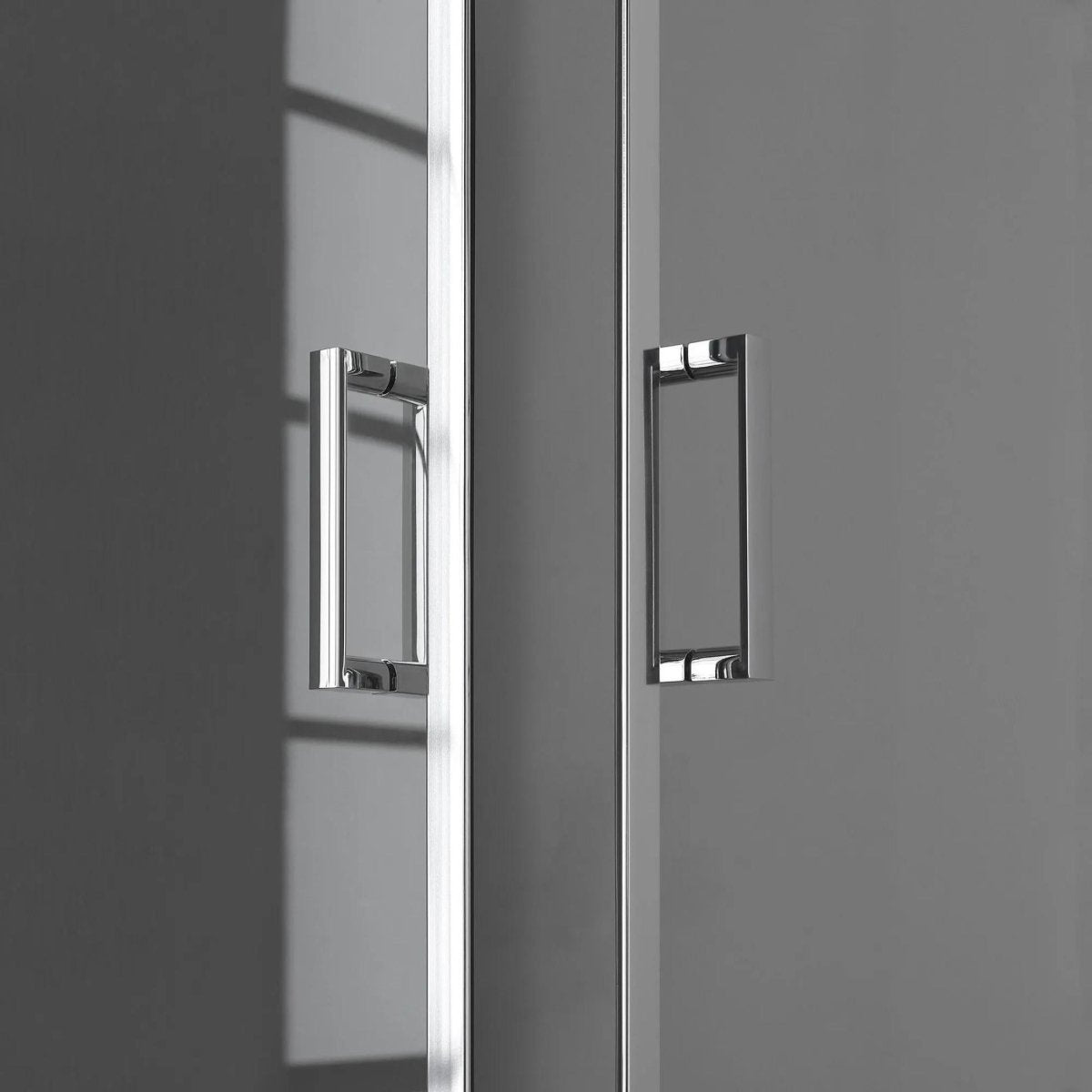 Box doccia moderno con profilo piatto "Ferrara Two" in vetro temperato e alluminio - MondoViro