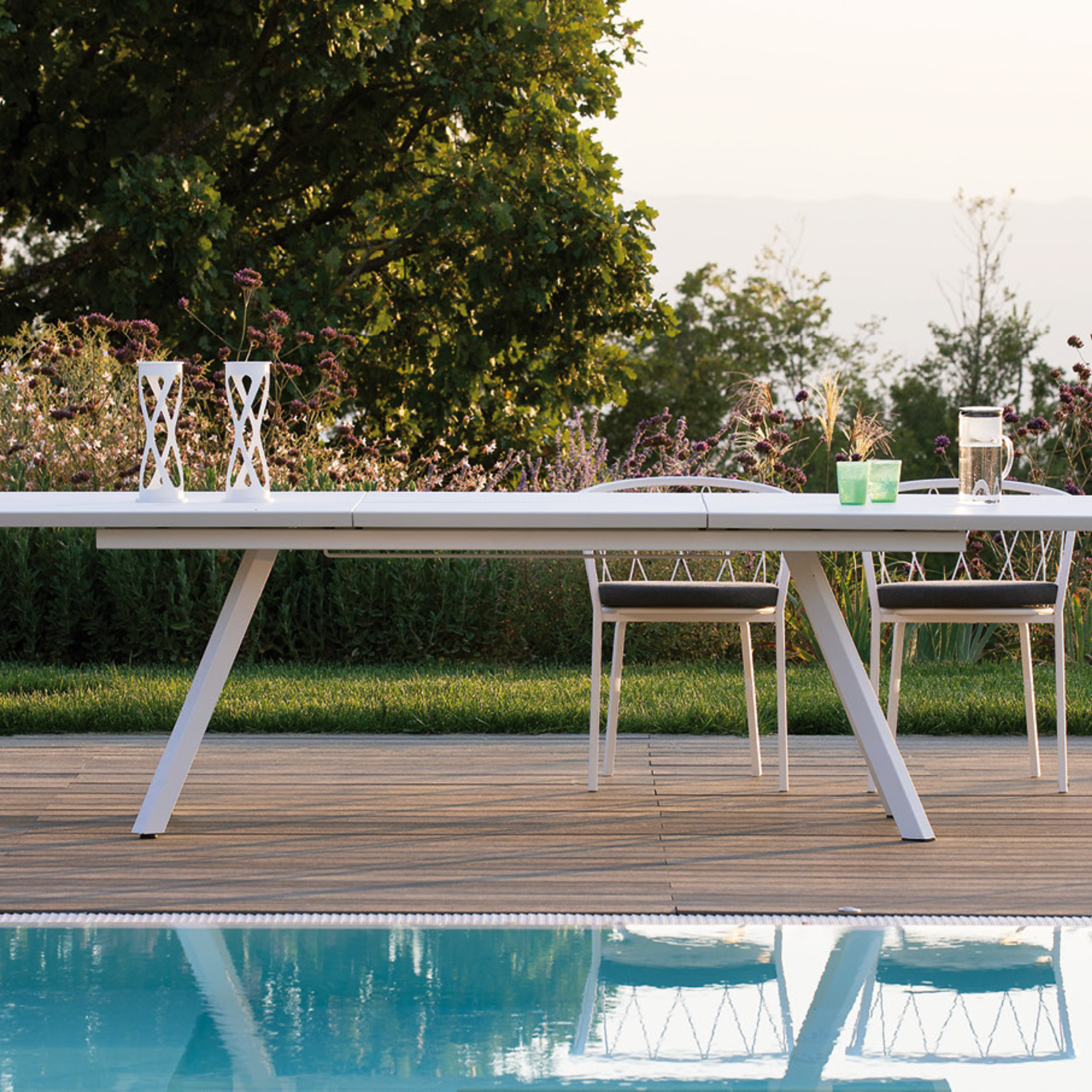 Extendable table in painted metal "Daisy9" for modern garden cm 220/320x100 75h