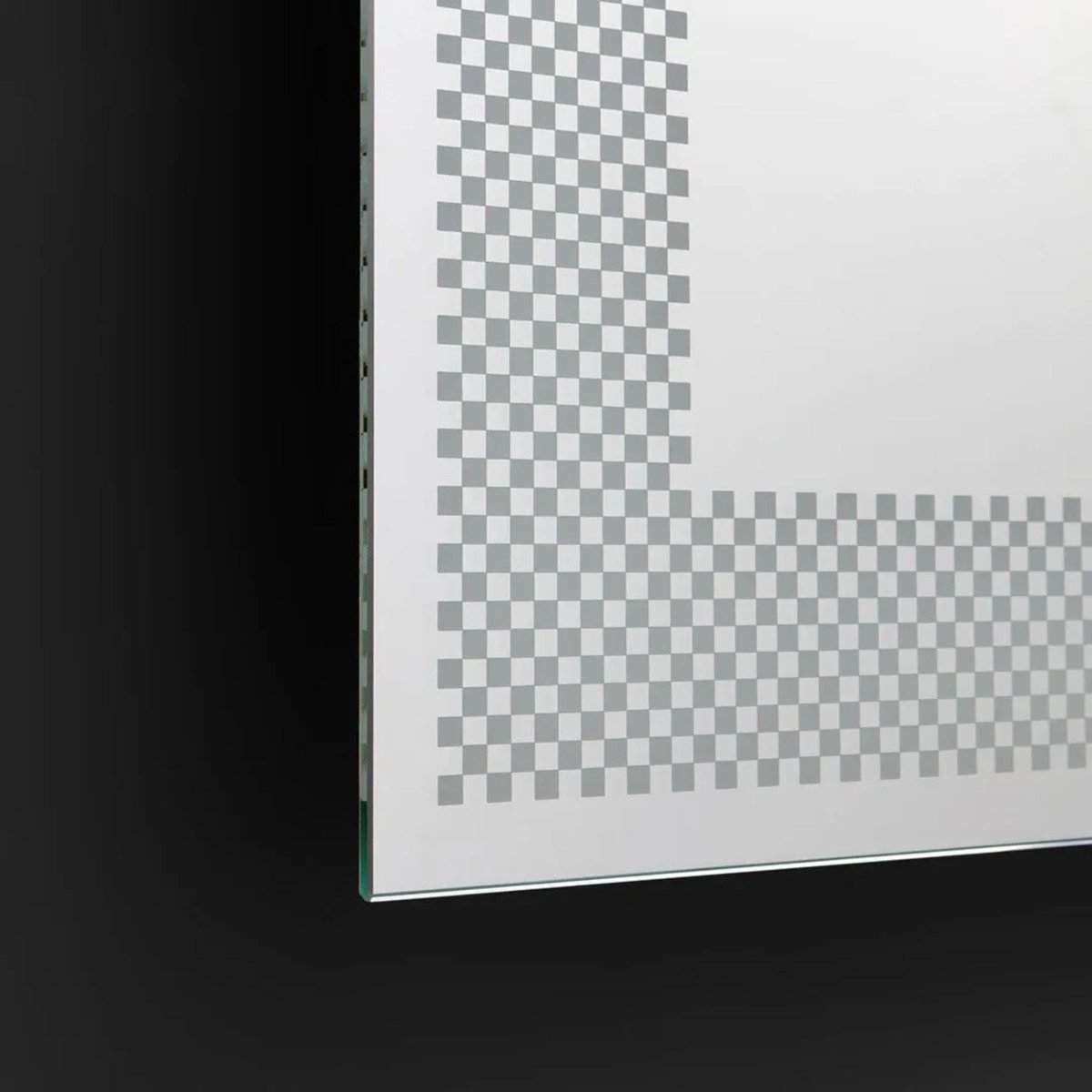 Specchio rettangolare a led "Fresno" con cornice decorata illuminata cm 50x70 - MondoViro