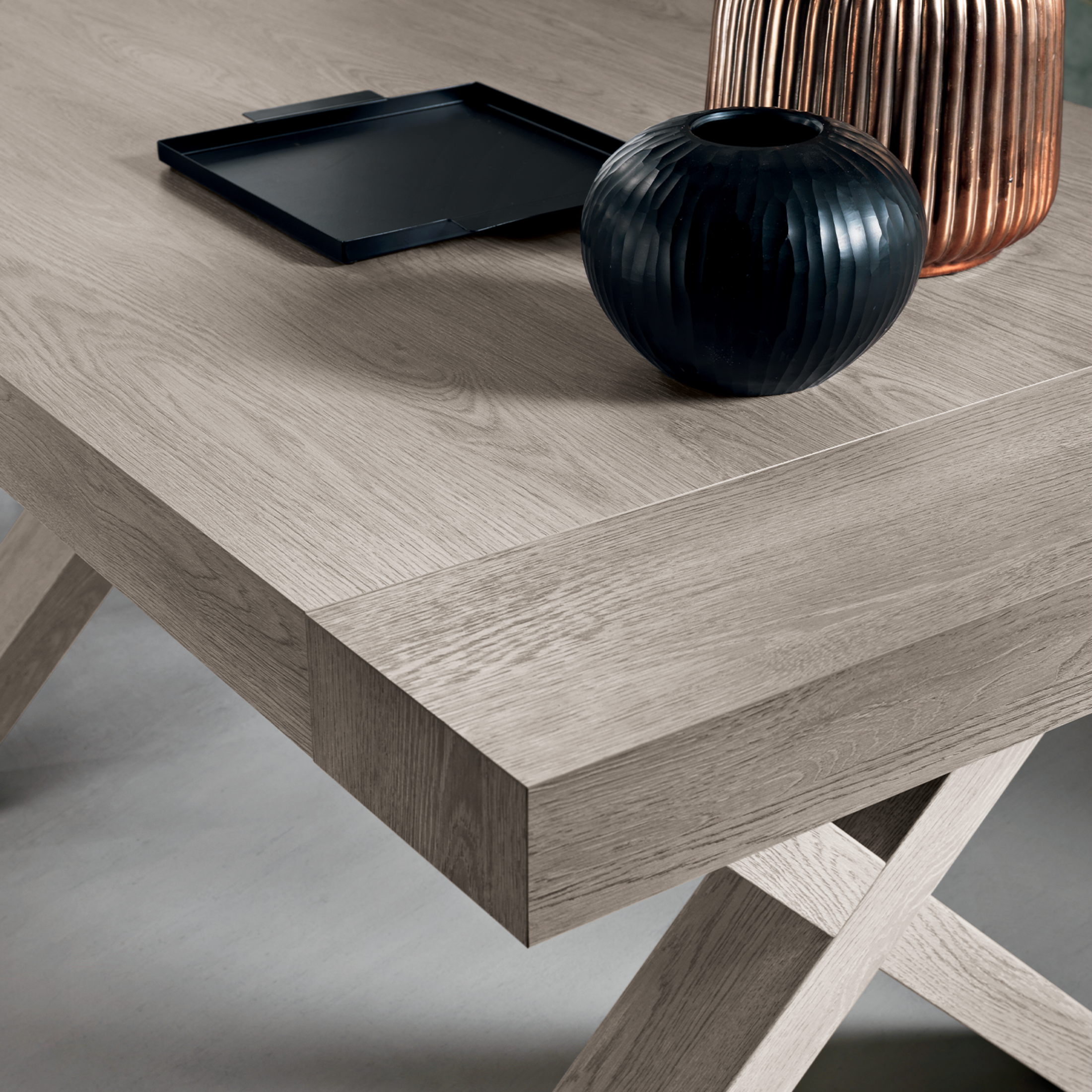 "Barton" extendable dining table with wood-effect laminate extensions, 160/260x90 cm, 76h