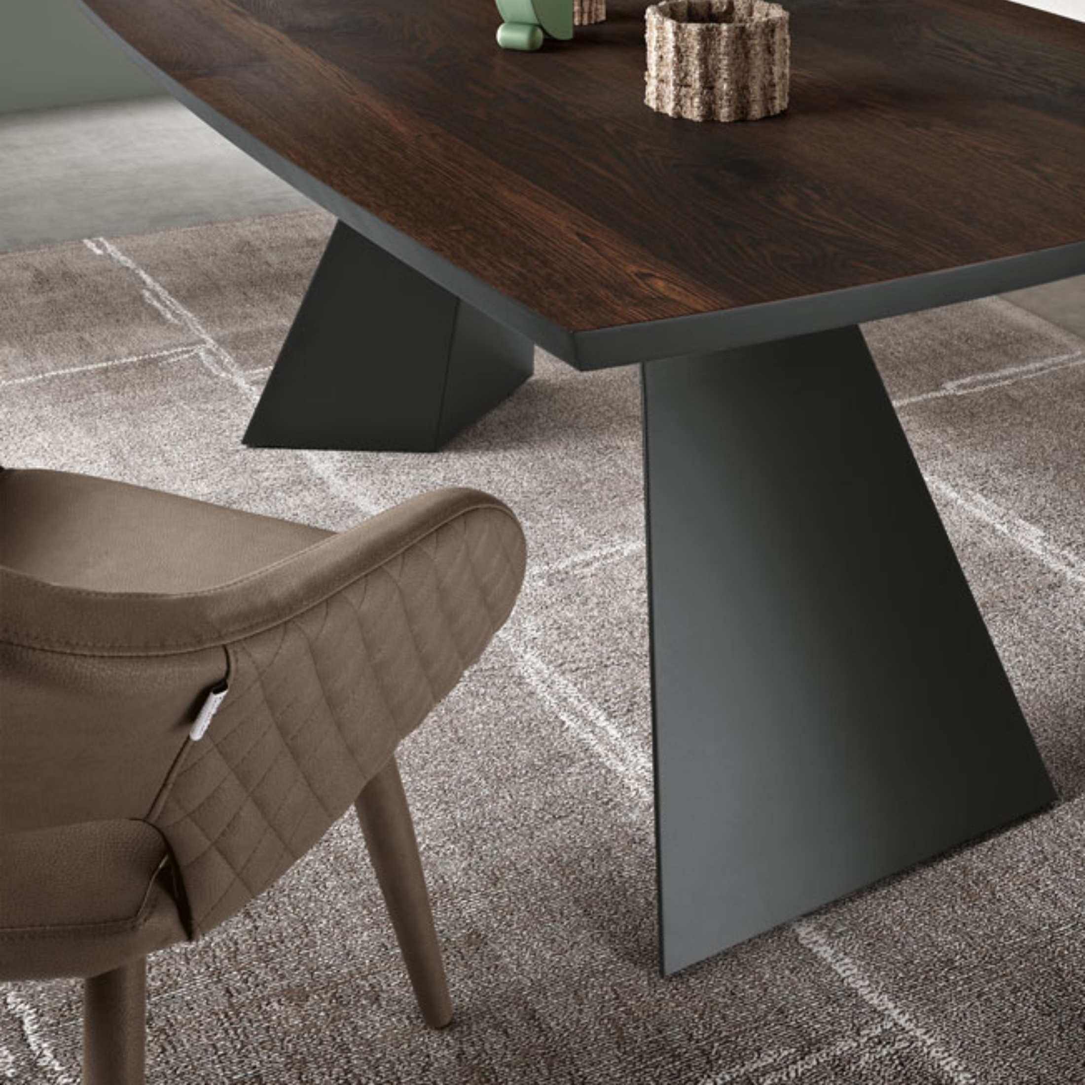 Fixed dining table "Nora" with metal base and oak wood top