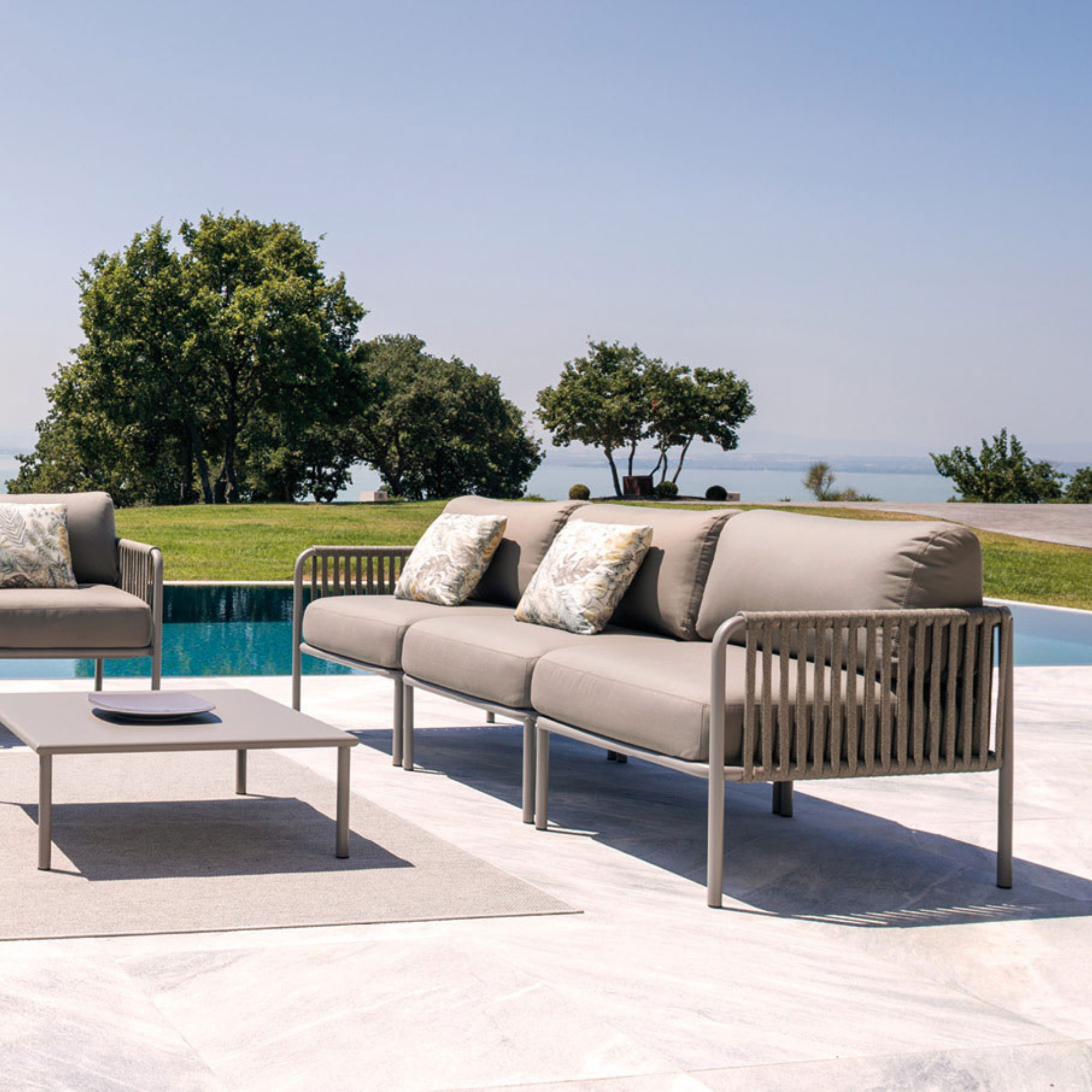 Corner sofa module with "Key West" rope backrest and cushions 80x80 cm 64h