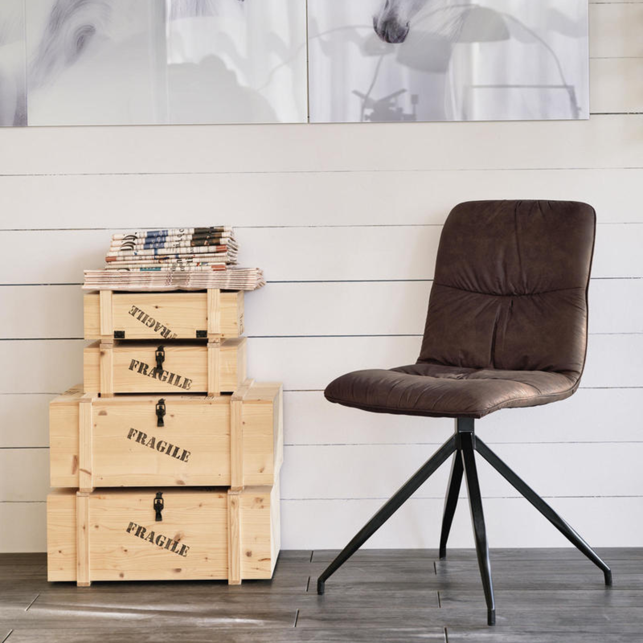 Set of "Eléganta" microfibre upholstered chairs, modern velvet-effect armchairs, 38x43 cm, 86.5 cm high