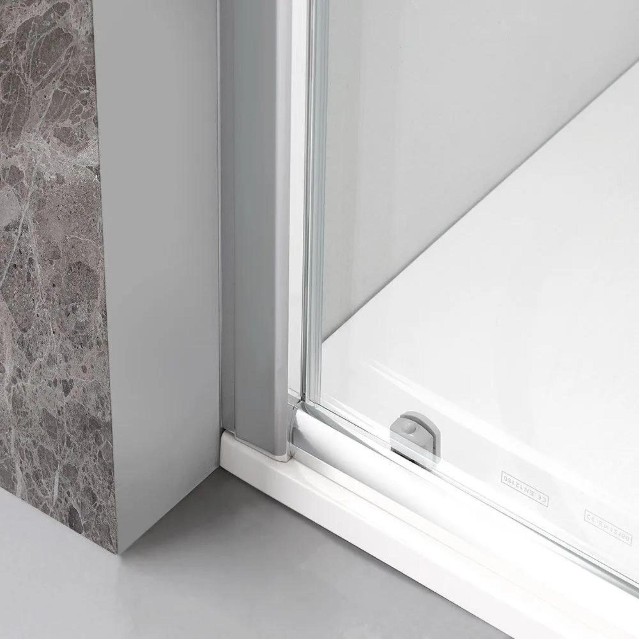 "Genova Two" square shower enclosure with sliding doors in polished tempered glass, 185 cm high