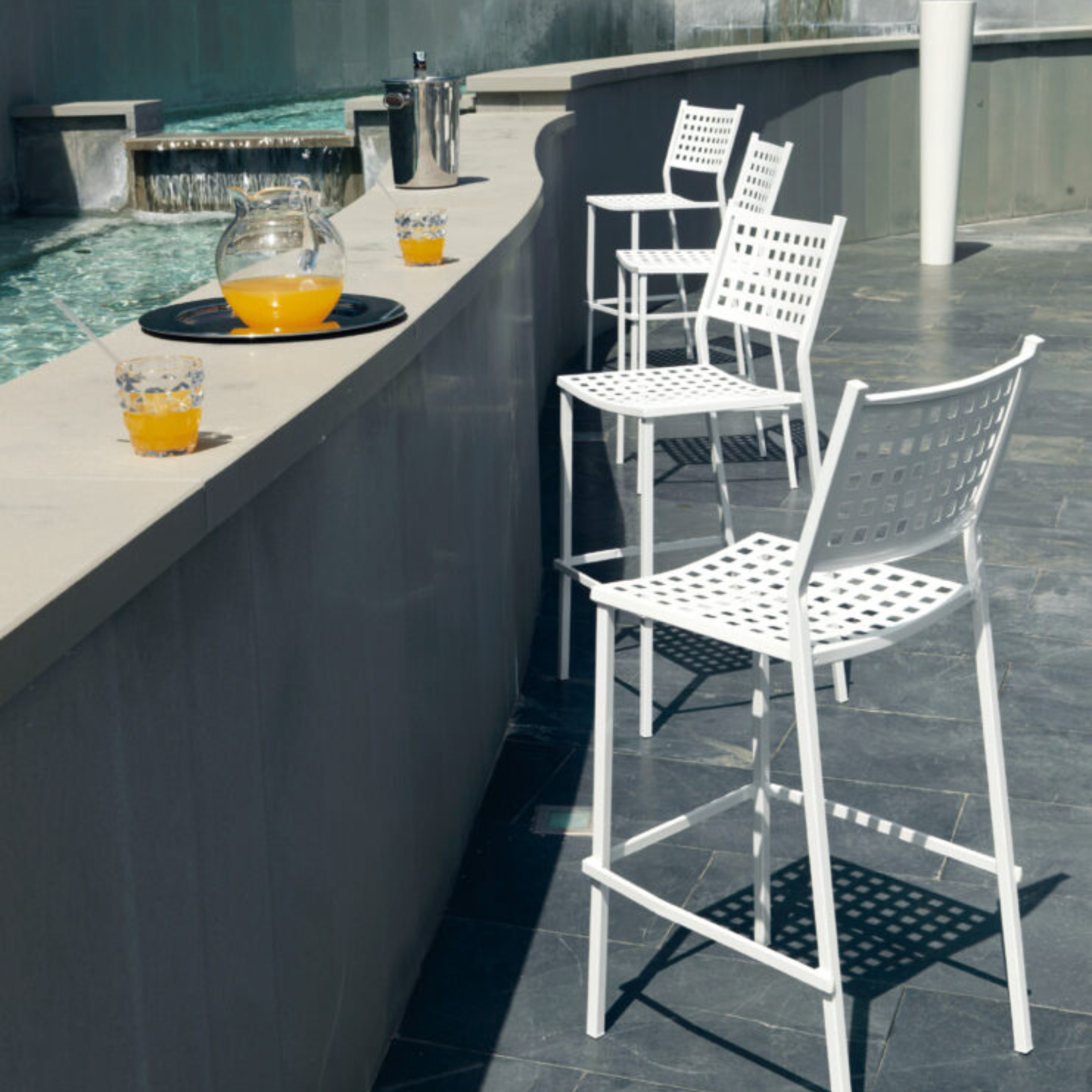 "Alice" modern stackable metal garden stool, 44x51 cm, 107 cm high