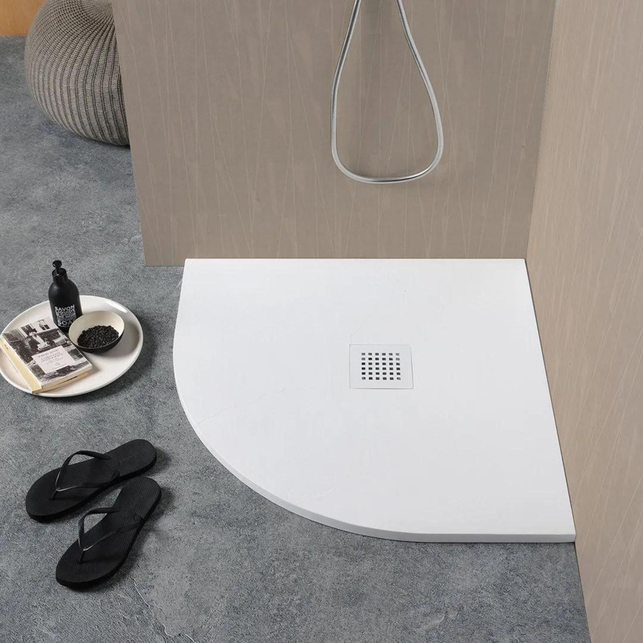 "Milano" semicircular shower tray in non-slip stone-effect resin