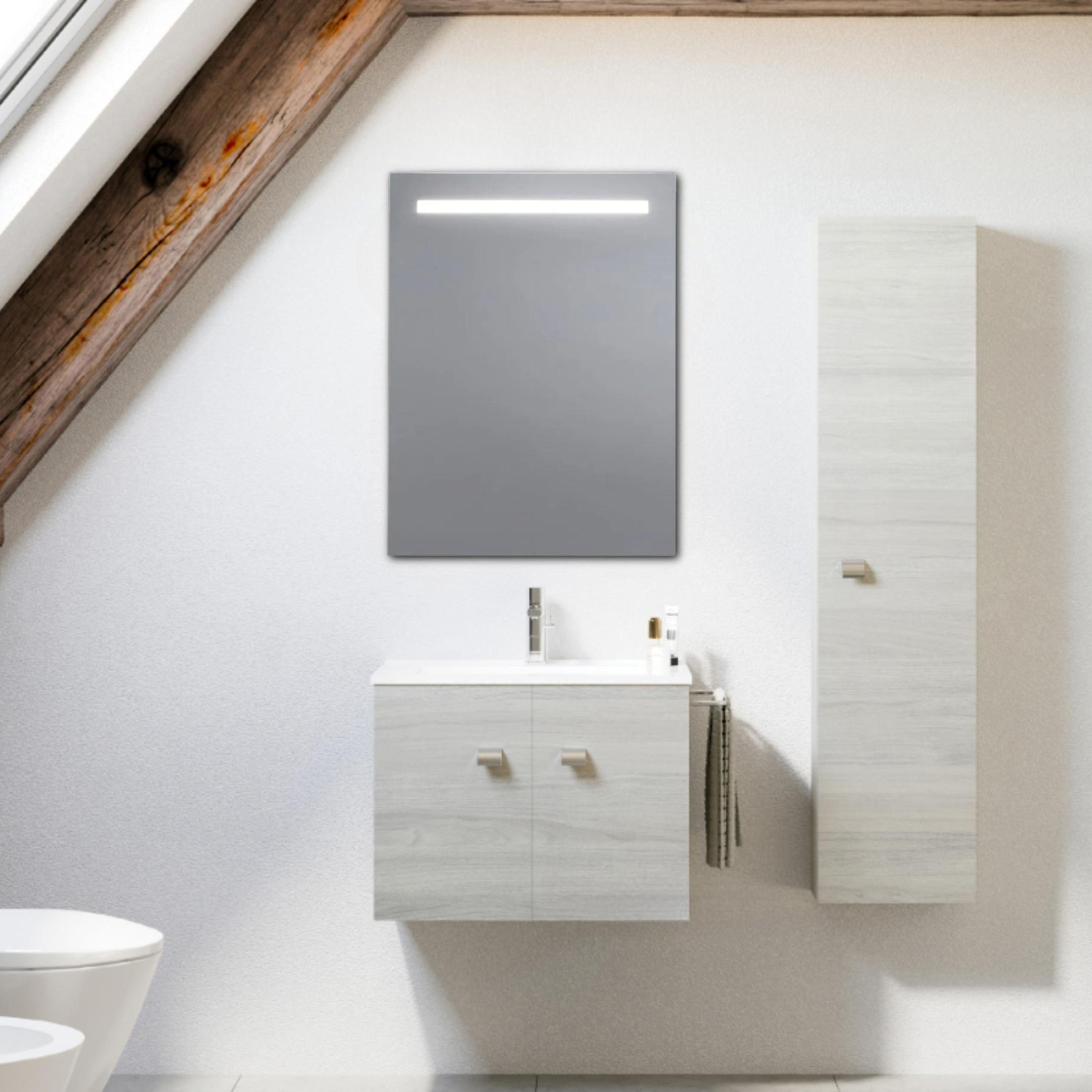 Rectangular mirror with "Valderico" LED strip and aluminum-like profiles