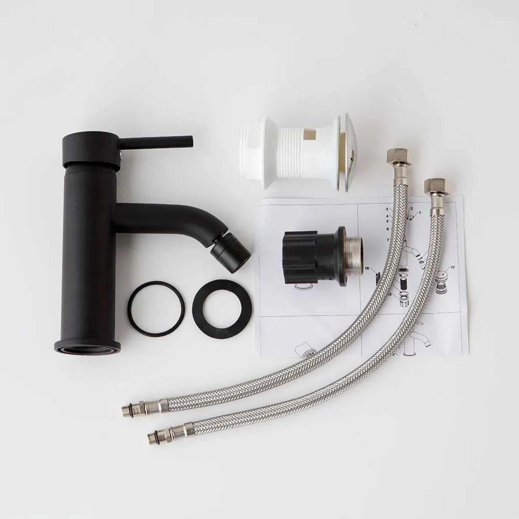 "Alrin" bidet mixer tap in black brass with a matte finish