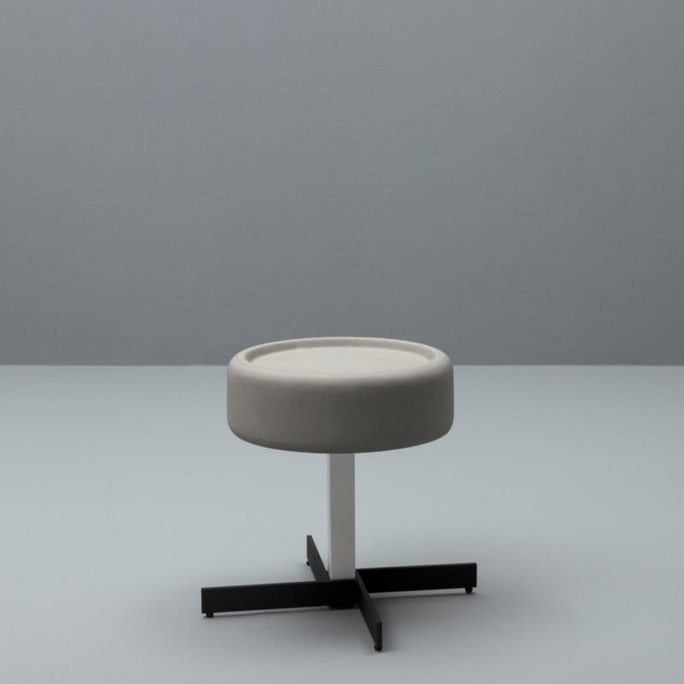 "Ivy" coffee table with MDF top and metal legs, 42x42 cm, 52 cm high.