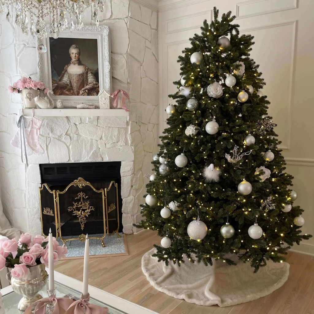 Albero di Natale "Nevina" in 100% PE di altissima qualità