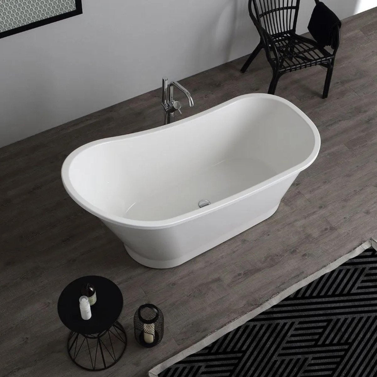 Vasca da bagno autoportante "Alma" in marmo ricomposto bianco cm 159,5x73 80,5h - MondoViro