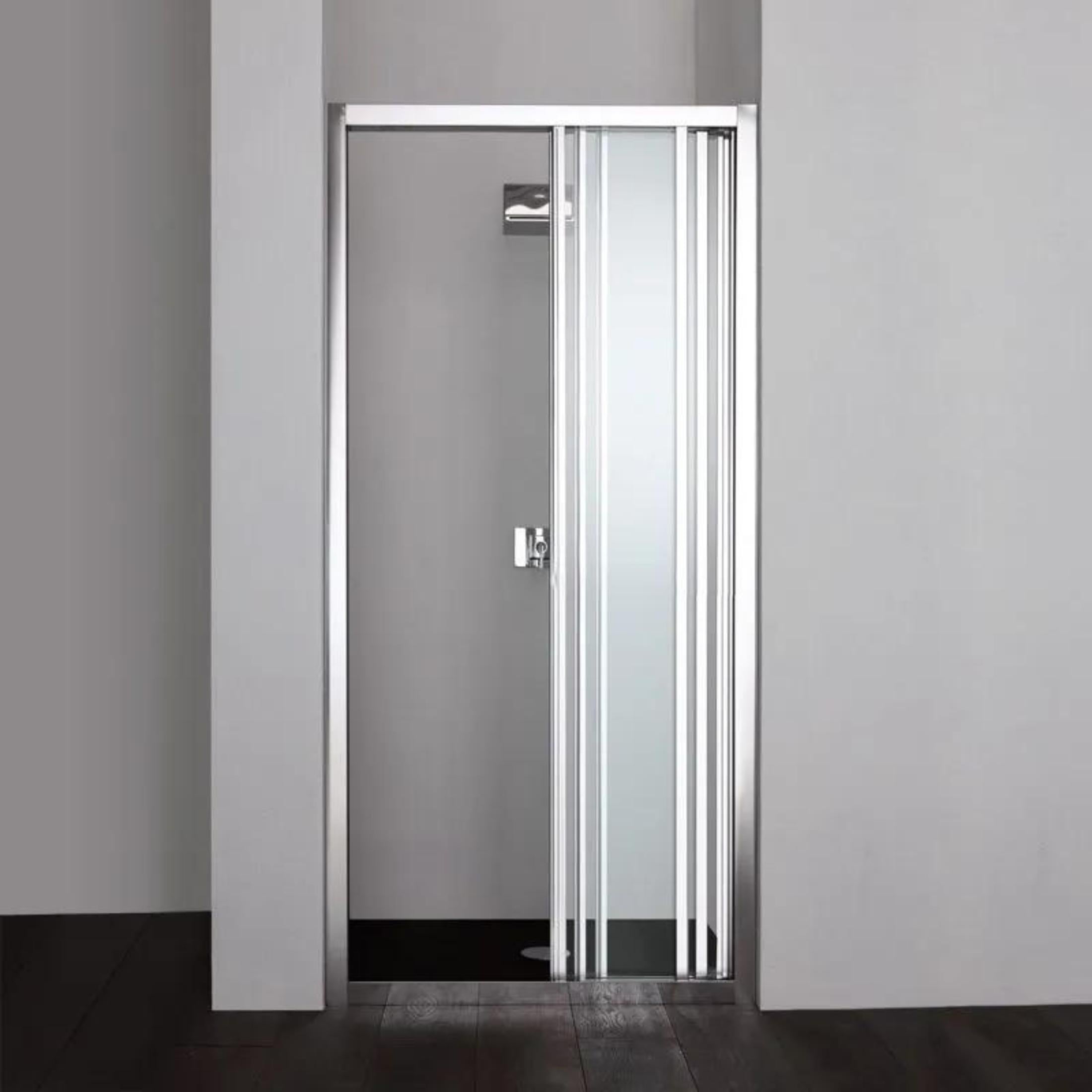 "Stella" 3-door shower niche door in chromed aluminum and tempered glass