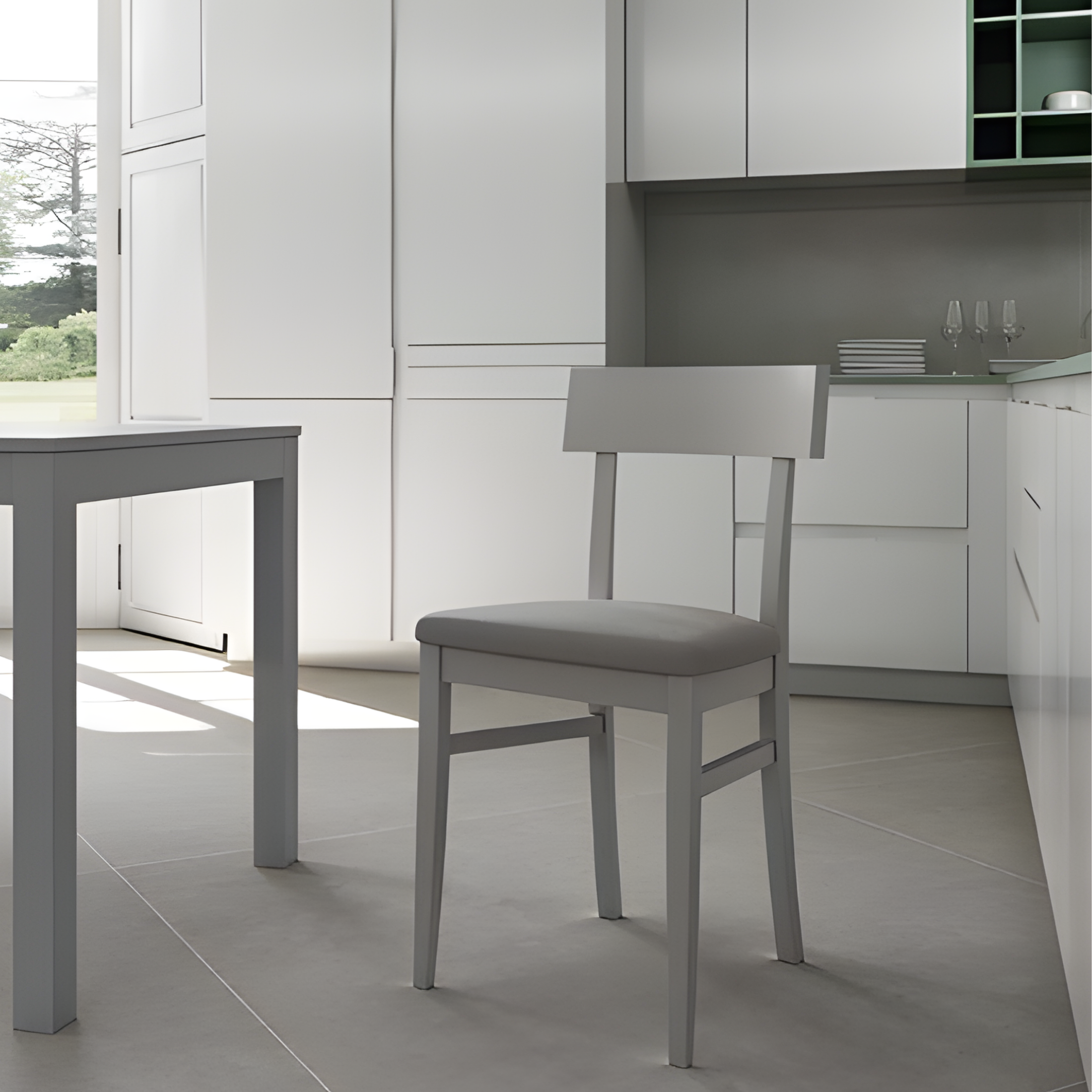 Set of "Siena" living room chairs in lacquered wood, modern upholstered, 44x45 cm, 82 cm high.