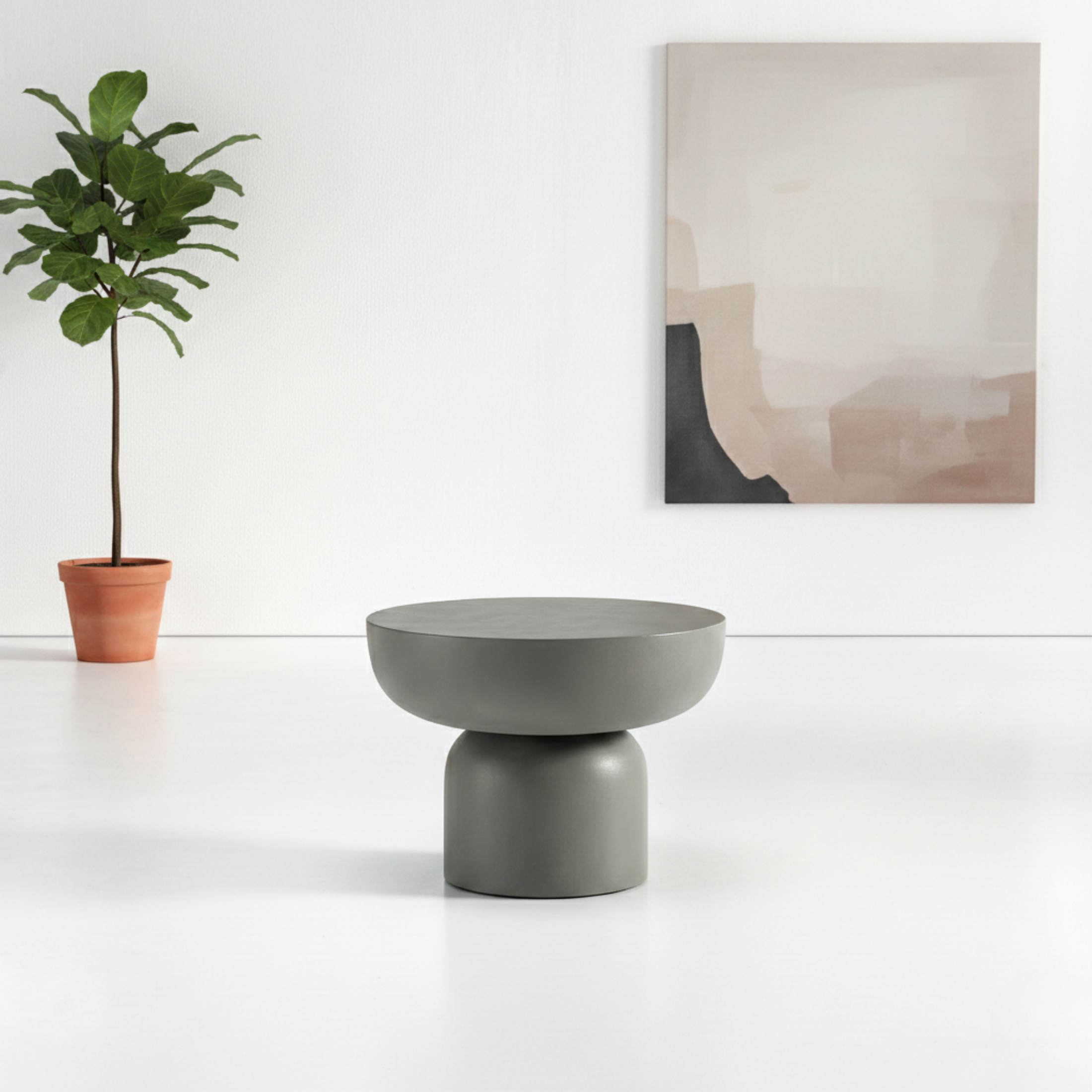 Sculptural "Pop" coffee table in round microcement, Ø 48x35 cm.