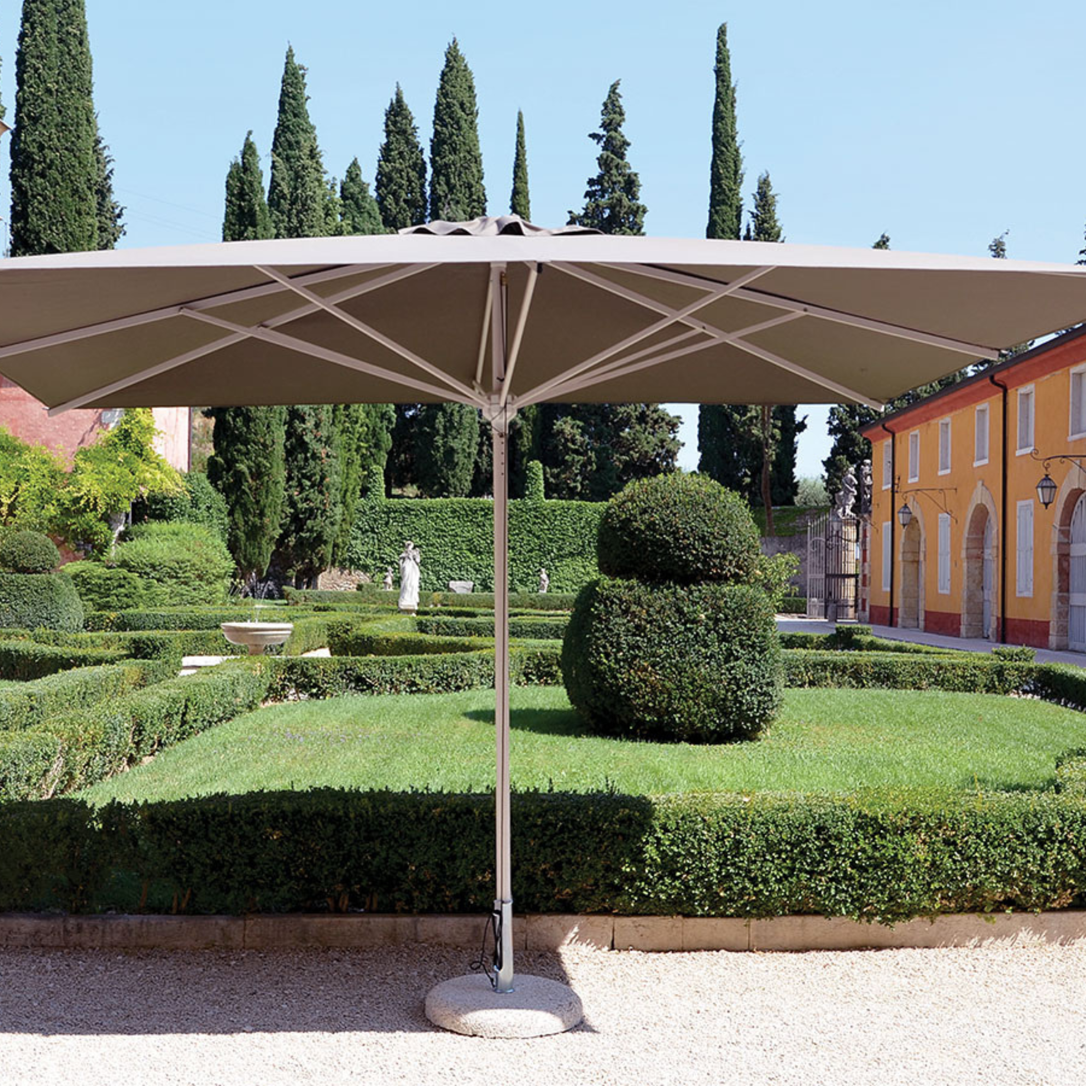 Modern "Acquamarina Classic" umbrella with white central pole