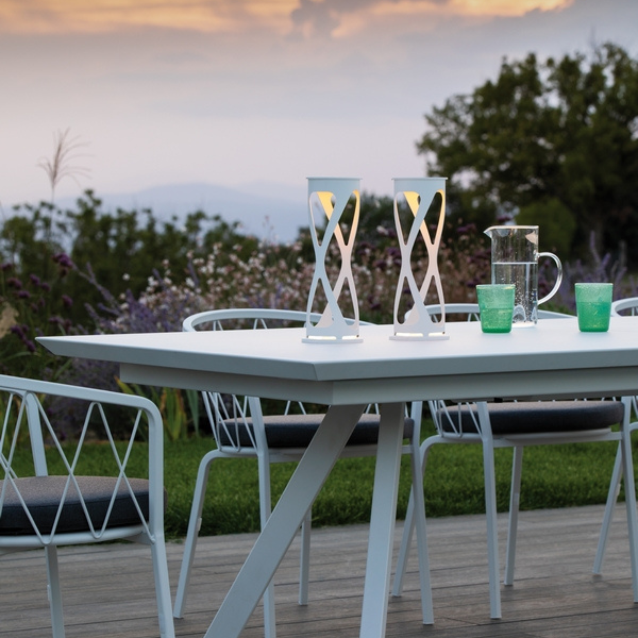 "Luna" rechargeable outdoor metal table lamp, 12x12 cm, 26 hours