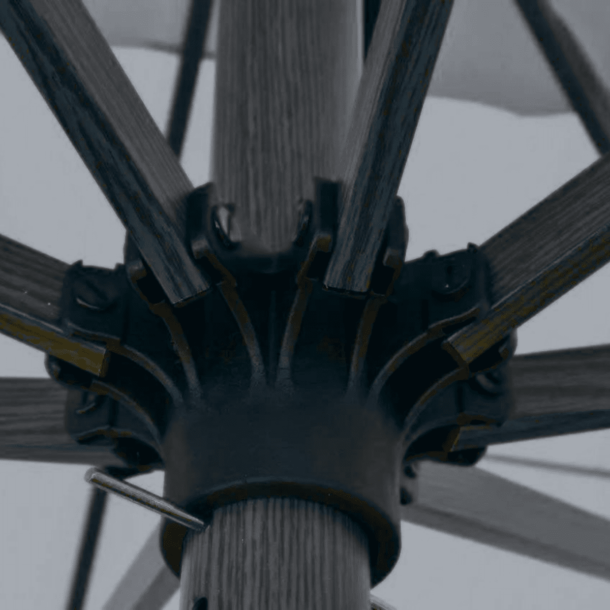 Ombrellone moderno "Corallo Glamour" con palo centrale effetto rovere - MondoViro