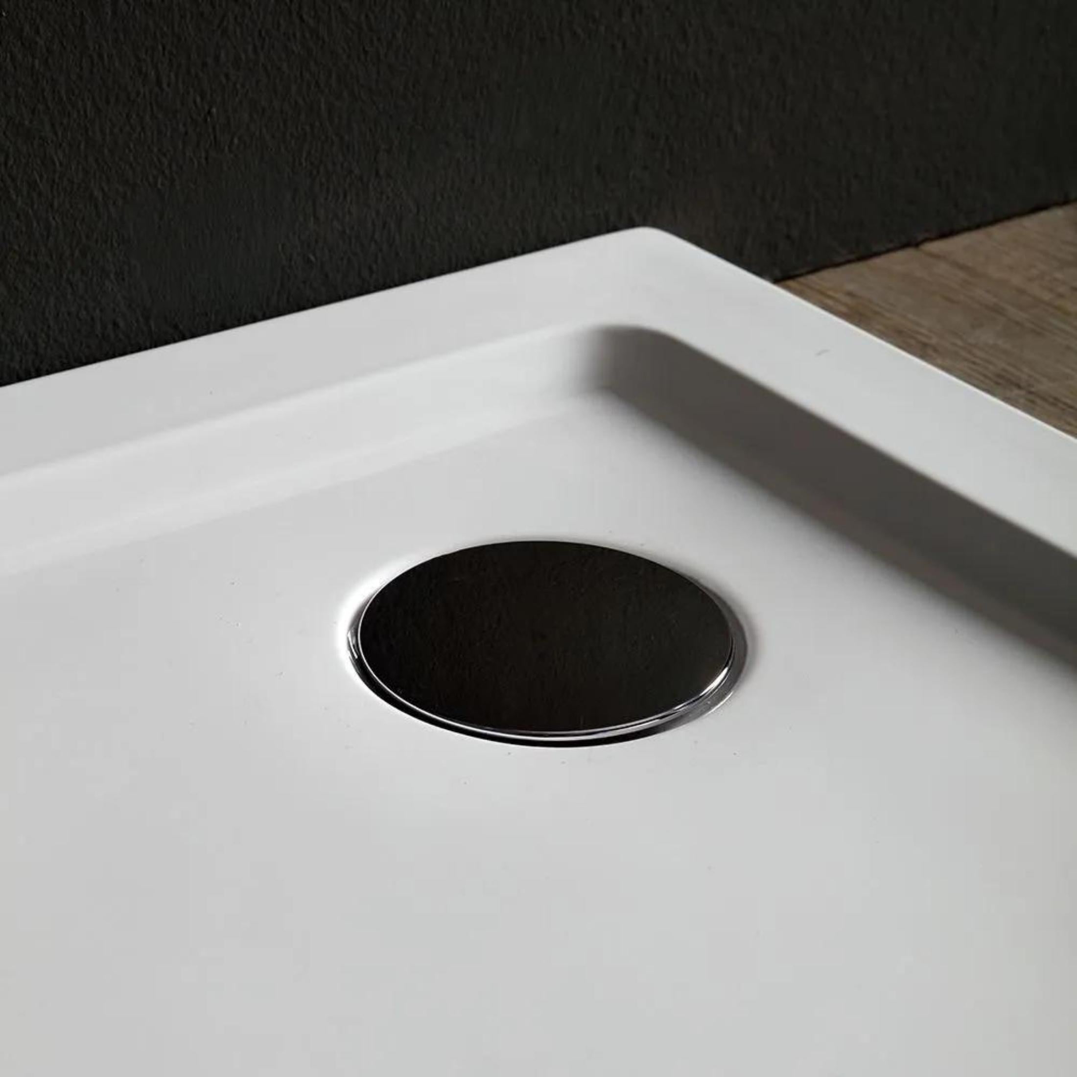 "Aosta" thin semicircular corner shower tray in acrylic and ABS