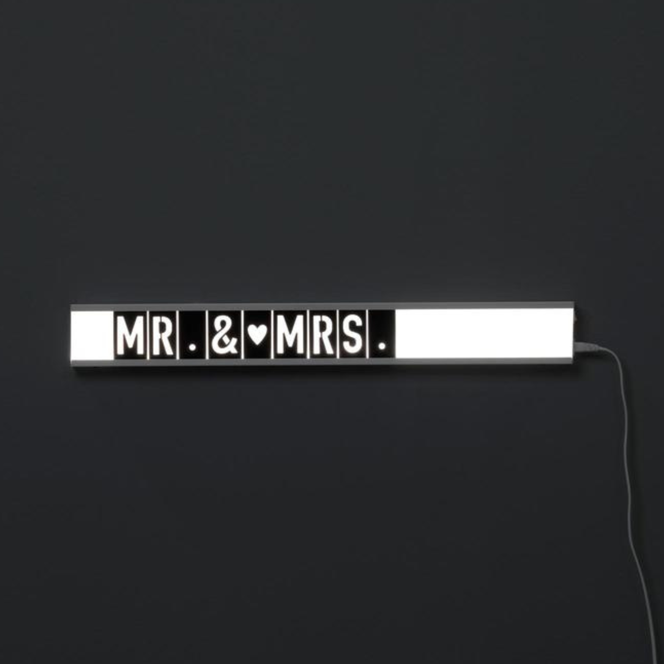 "Naos" metal LED table lamp with letters, 80x3 cm, 10h