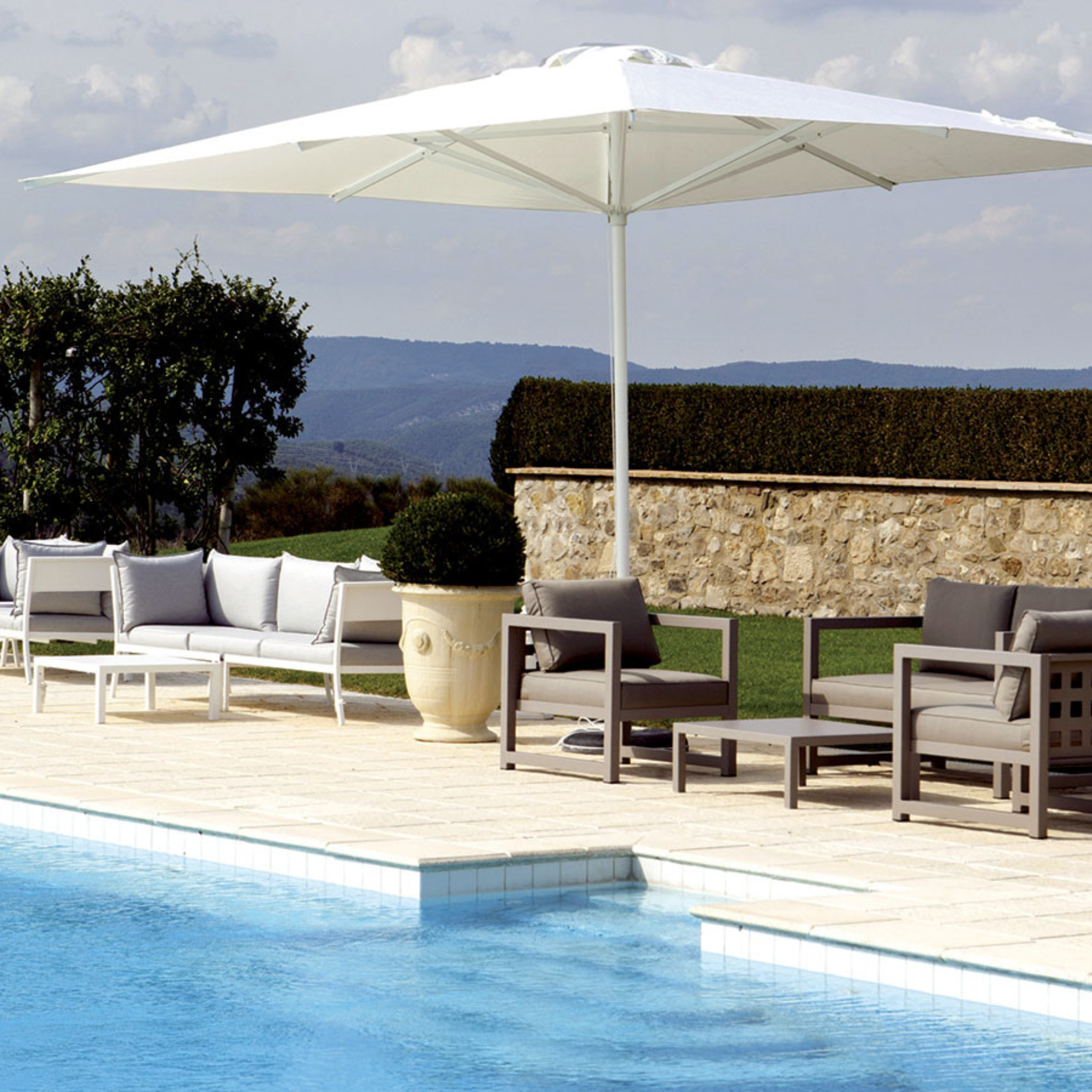 Modern garden umbrella "Facility Classic" with white telescopic central pole