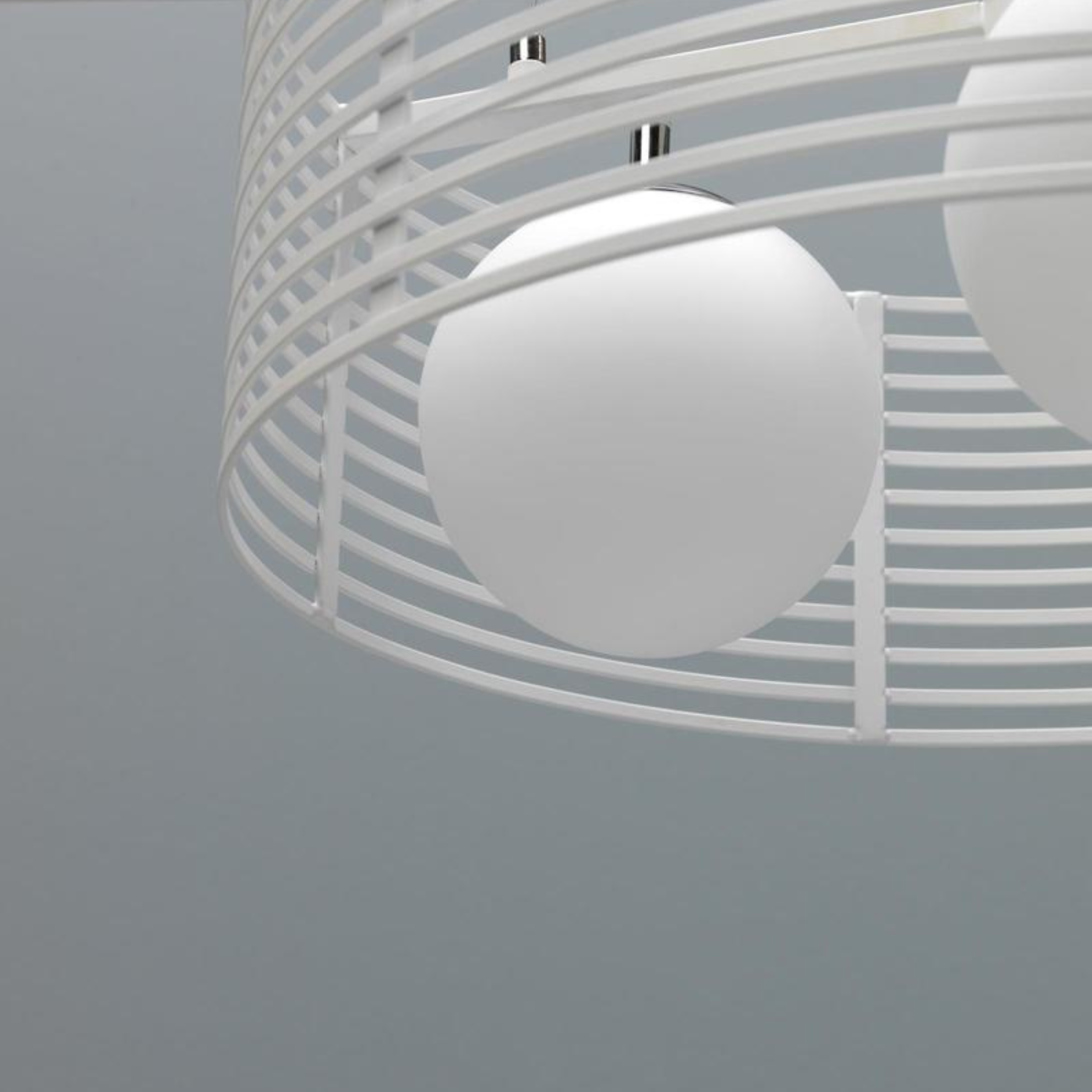 "Cage" metal pendant lamp with 3 bulbs and adjustable cable