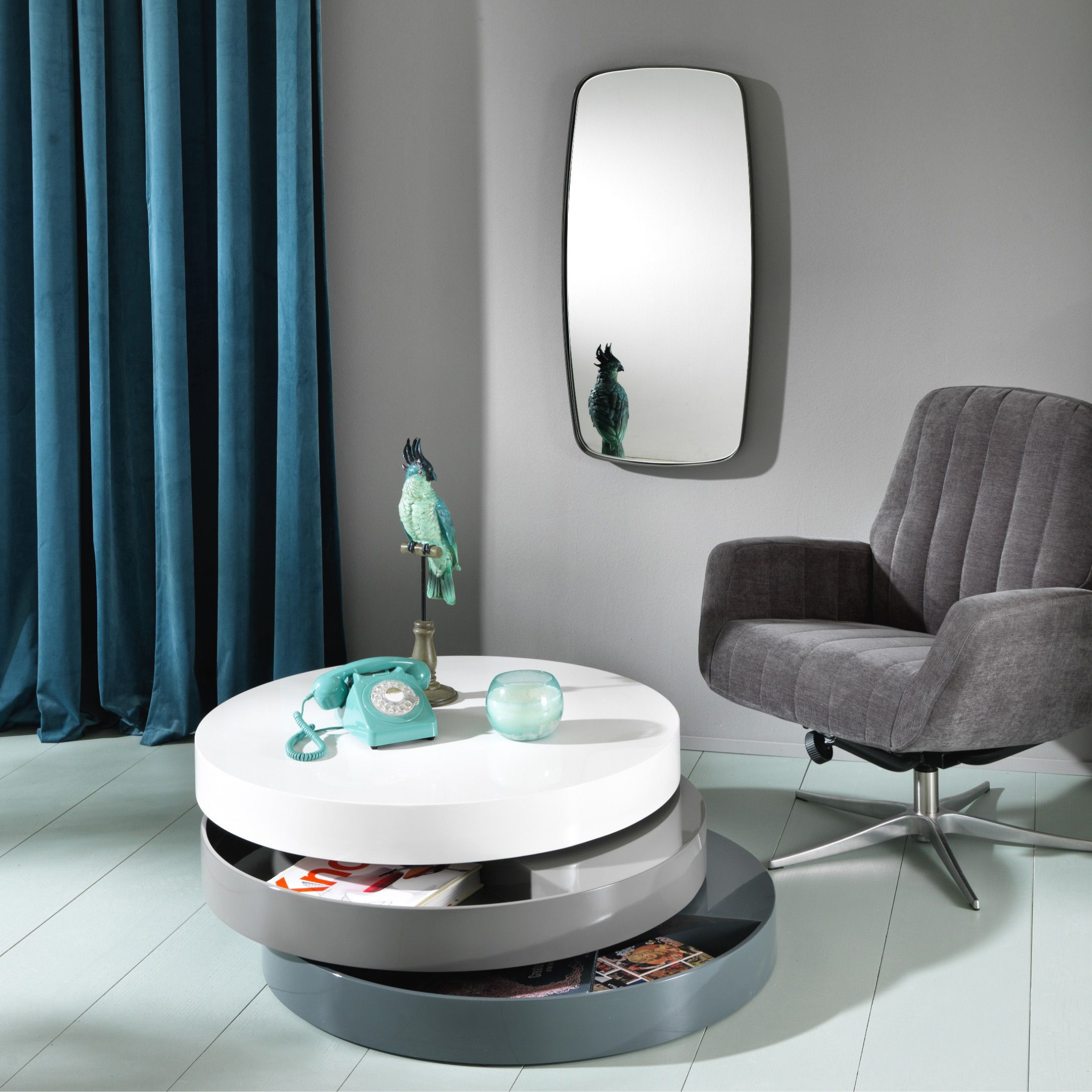 "Drop1" low container table in lacquered MDF, 90x90 cm, 32h