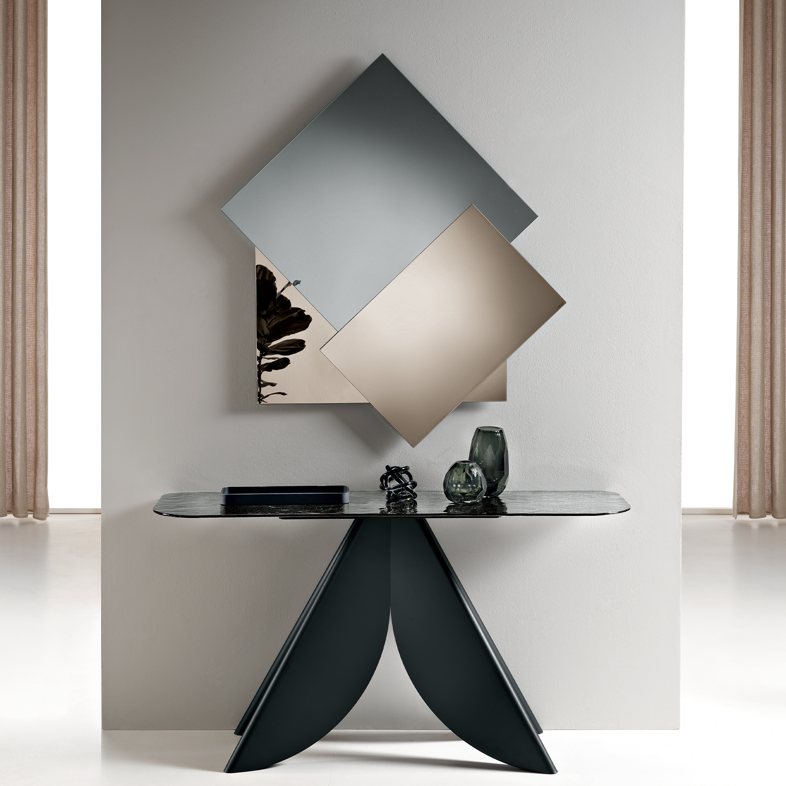 "Versus" console table with black or pearl beige painted metal base, 140x40 cm, 76h