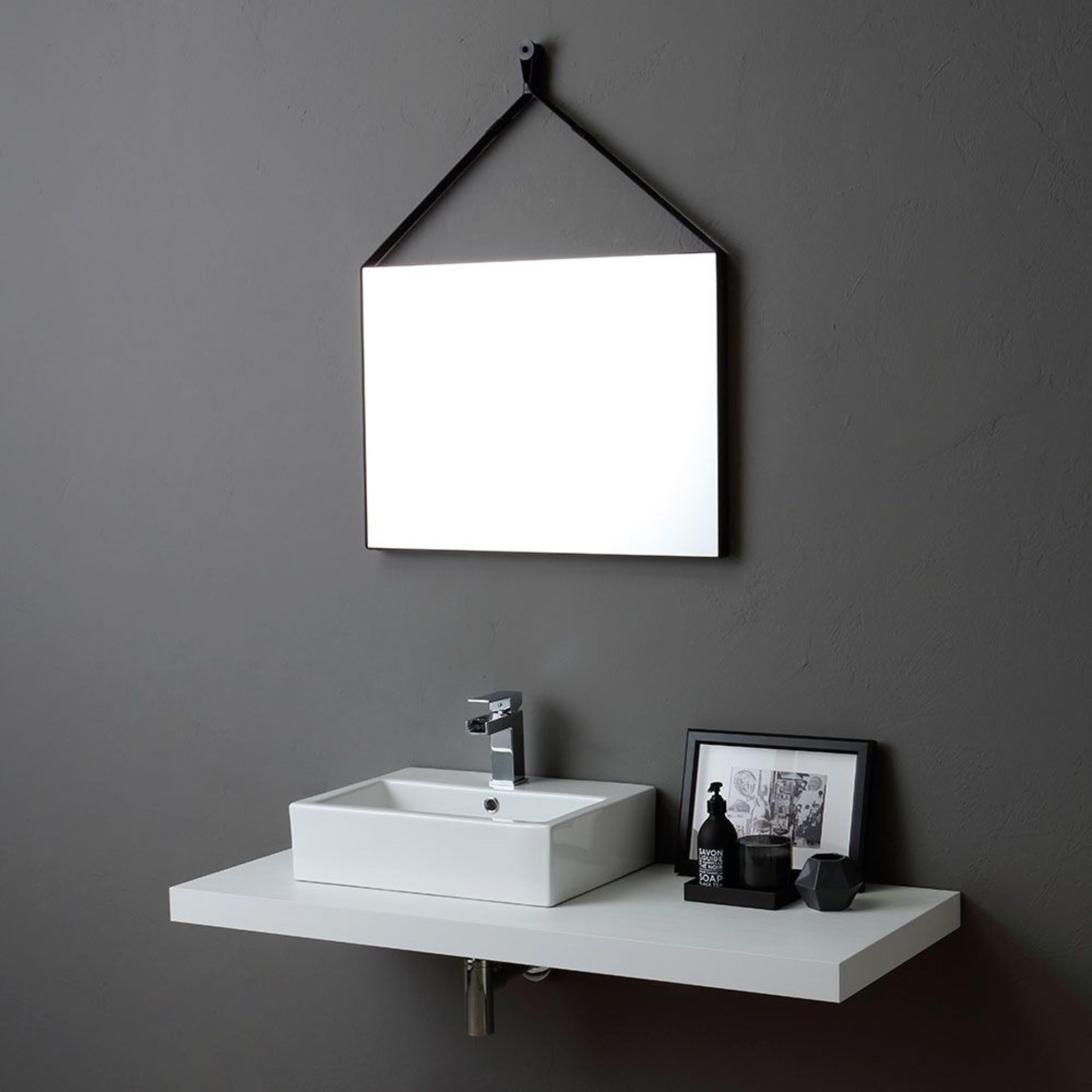 Rectangular "Hillsboro" design mirror with black leather strap, 70x50 cm