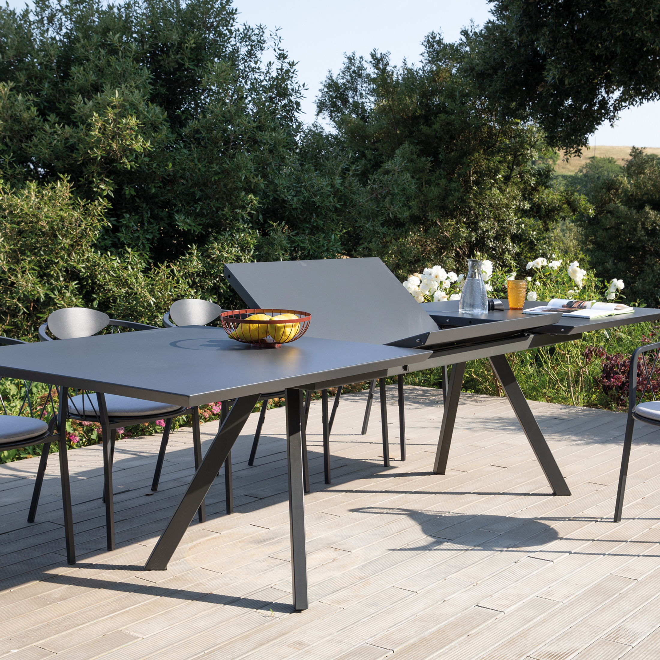 Extendable table in painted metal "Daisy9" for modern garden cm 220/320x100 75h