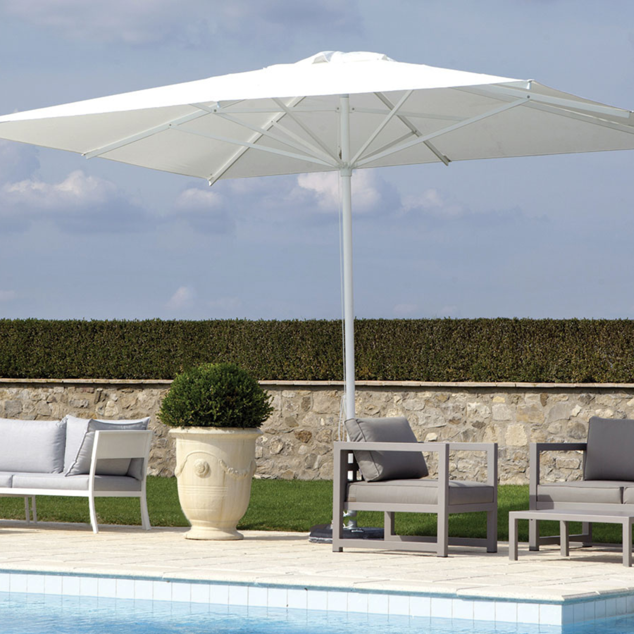 Modern garden umbrella "Facility Classic" with white telescopic central pole