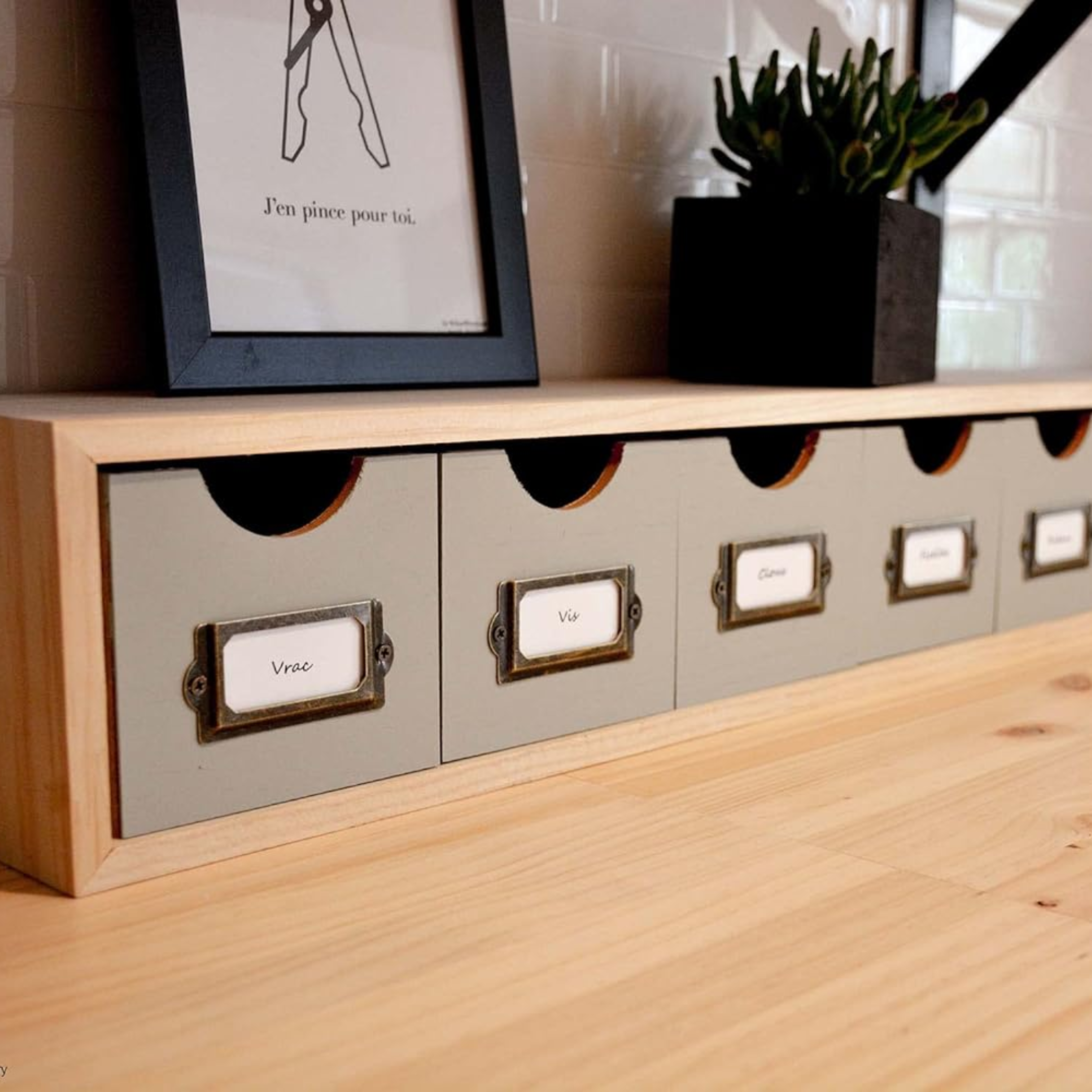 Cassettiera in legno naturale certificato "Mini5" con 5 cassetti cm 57x13 12h