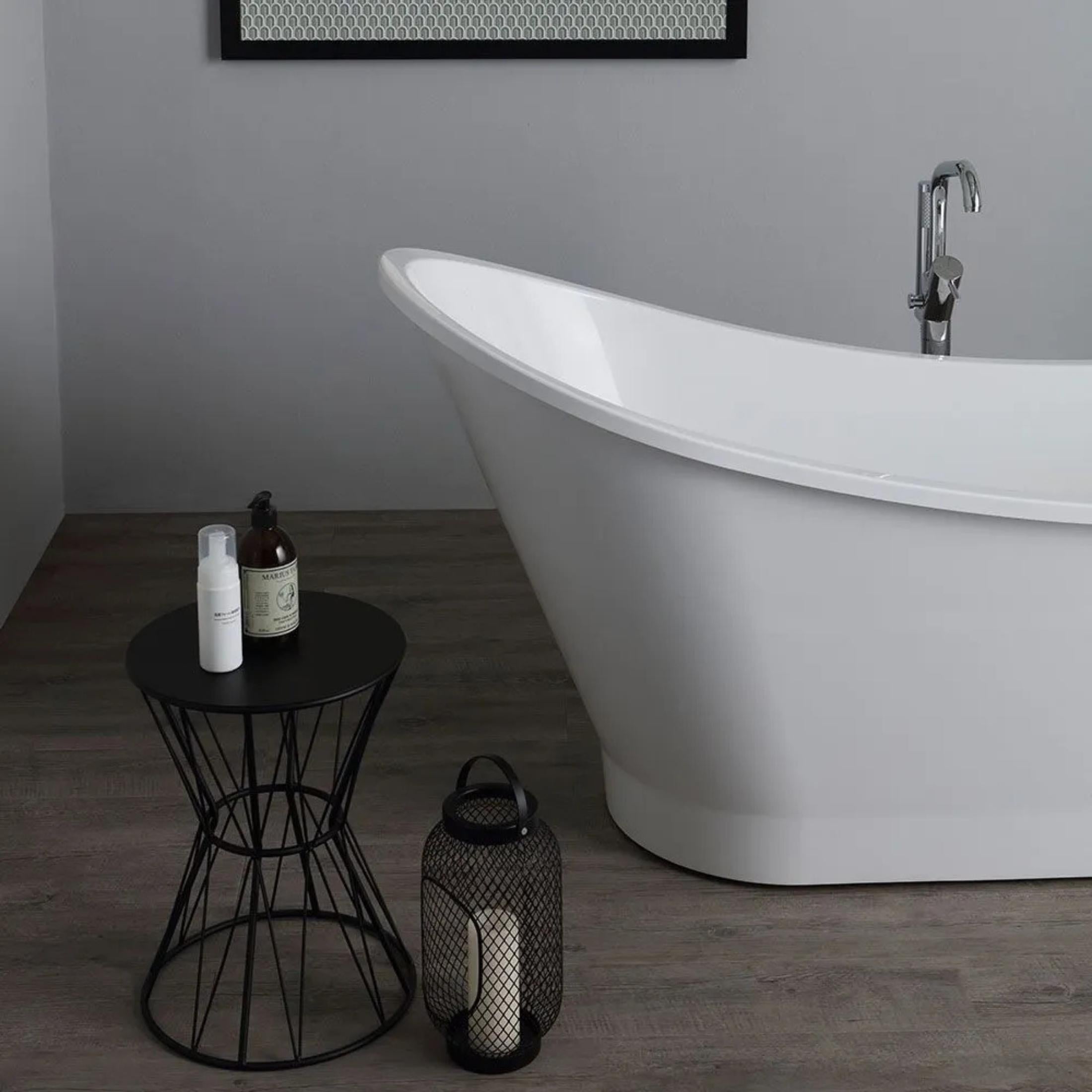"Alma" freestanding bathtub in white recomposed marble 159.5x73 cm 80.5h