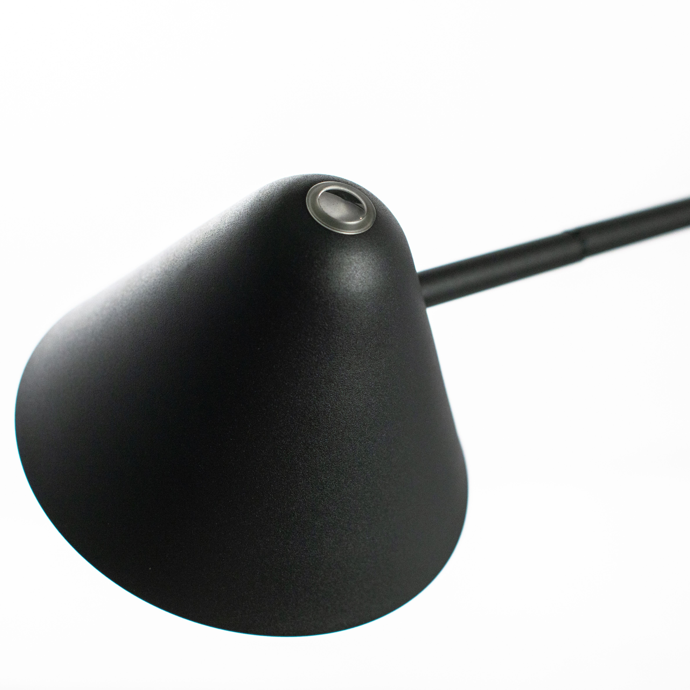 Metal lamp with "Perl" lampshade, floor, table and hanging