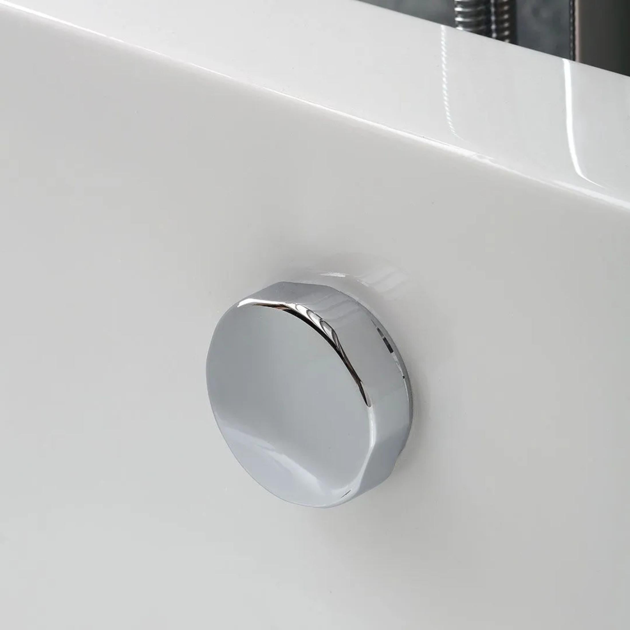 "Camilla" freestanding bathtub in white acrylic, 170x75 cm, 56h