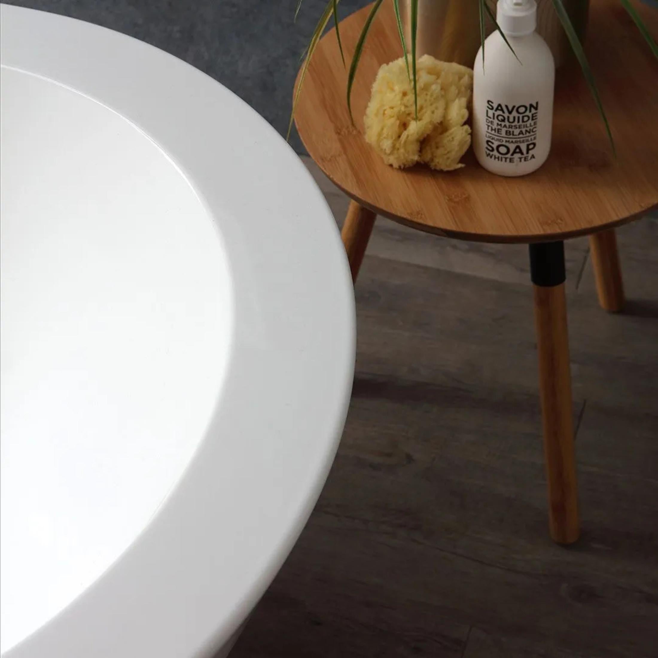 "Camilla" freestanding bathtub in white acrylic, 170x75 cm, 56h