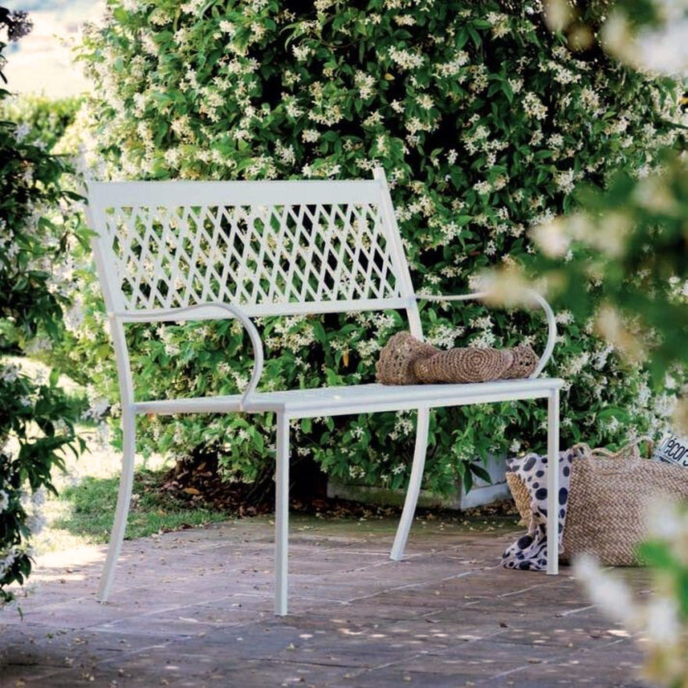 "Summertime" stackable metal garden bench, 127x56 cm, 93 cm high
