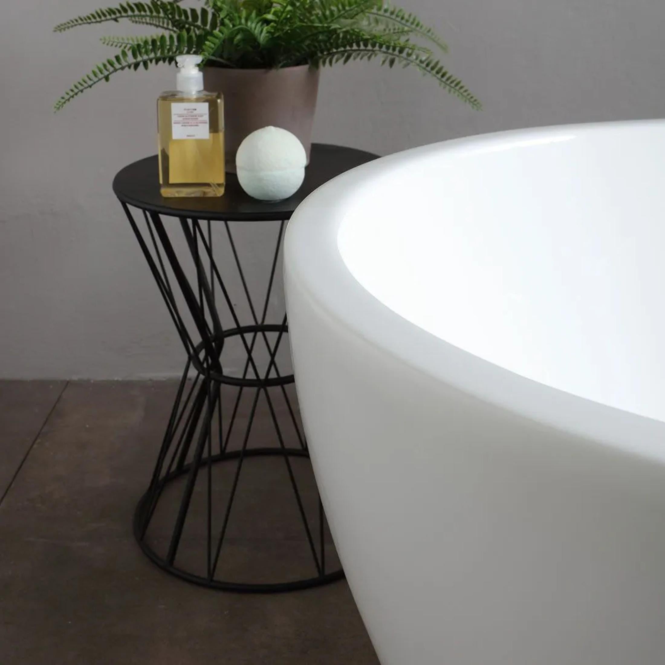 "Arianna" freestanding bathtub in white acrylic, 170x80 cm, 55 cm high