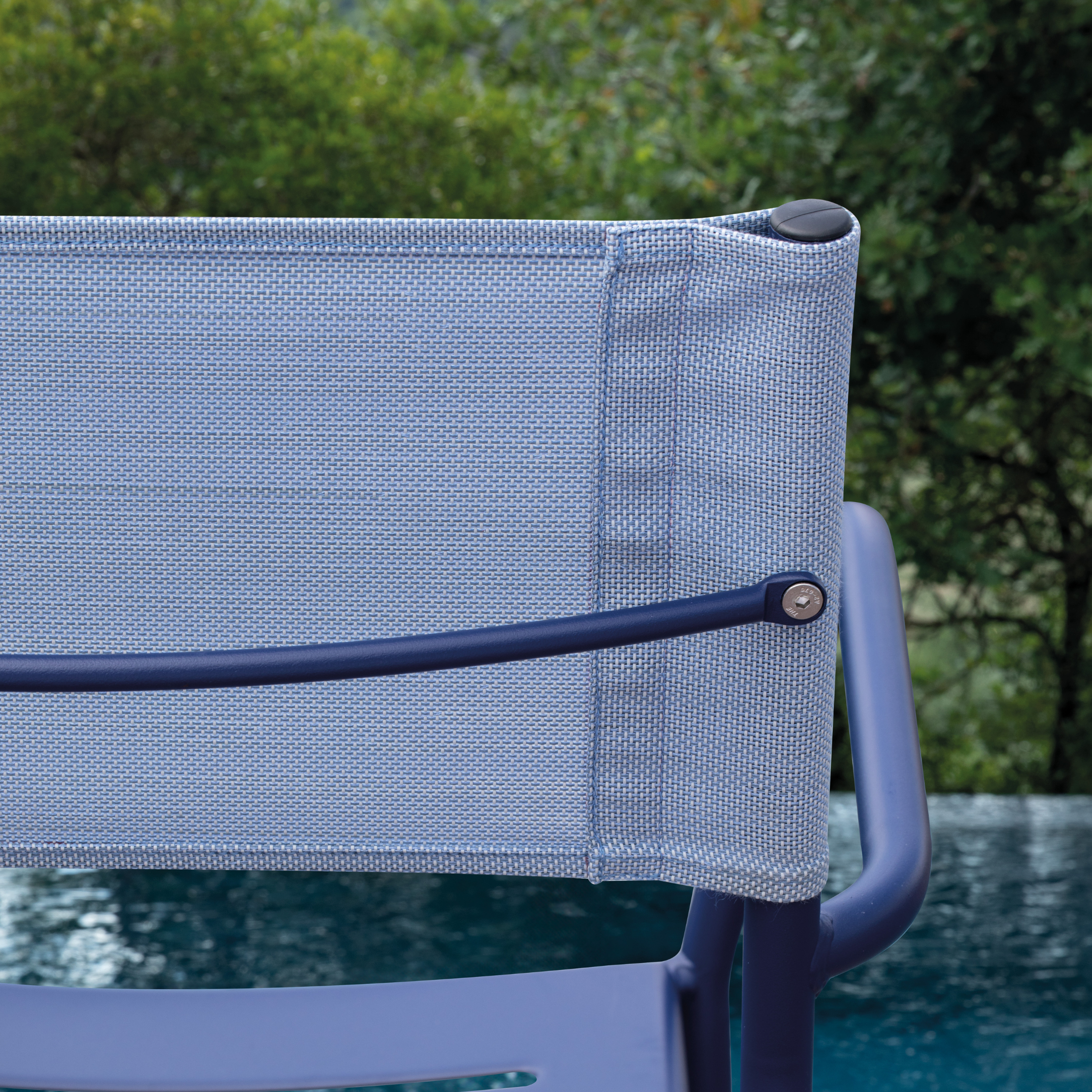 Set of "Vera" stackable garden chairs in metal and backrest in fabric, 56x50 cm, 86h