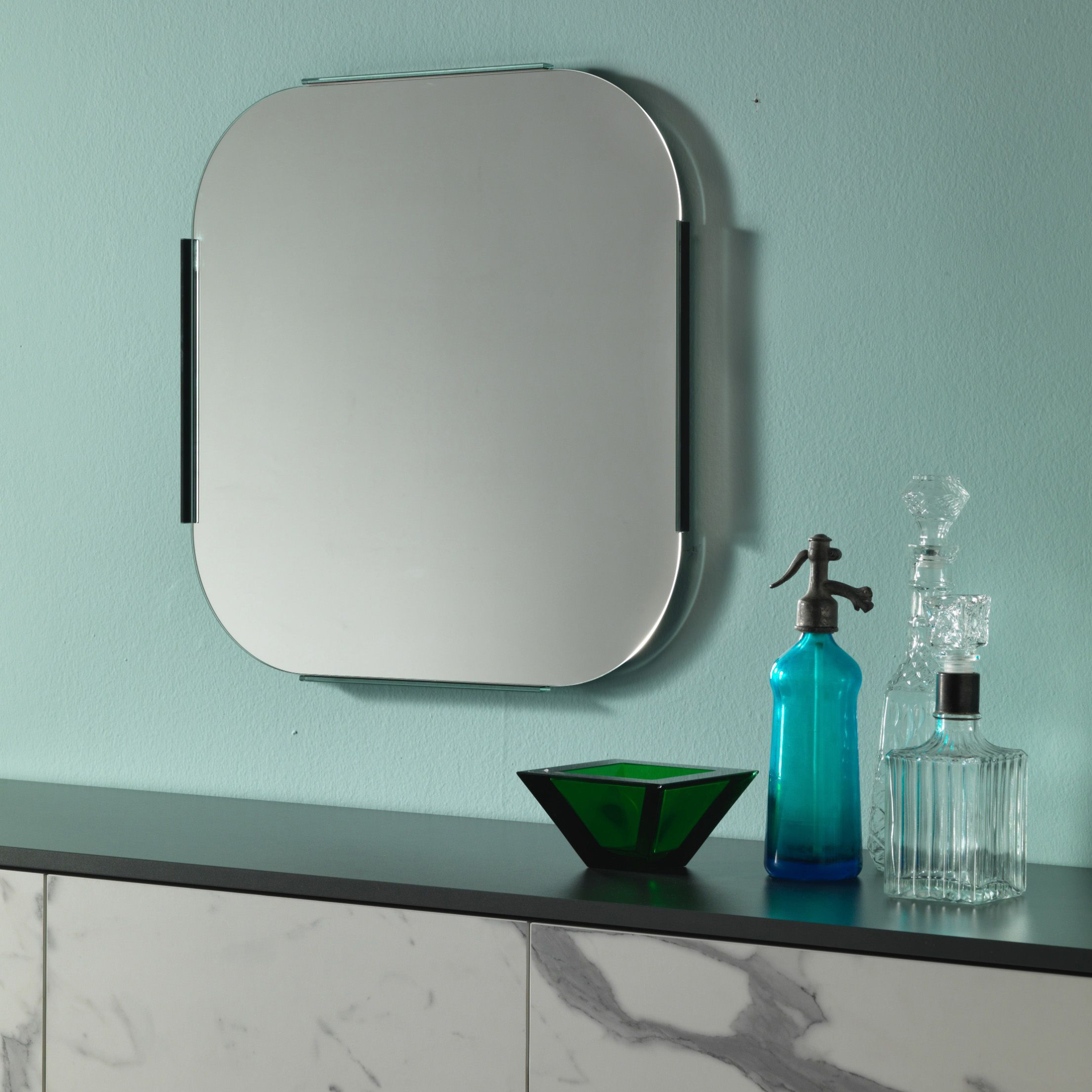 "Colin" wall mirror in metal and glass 61x2 61h cm