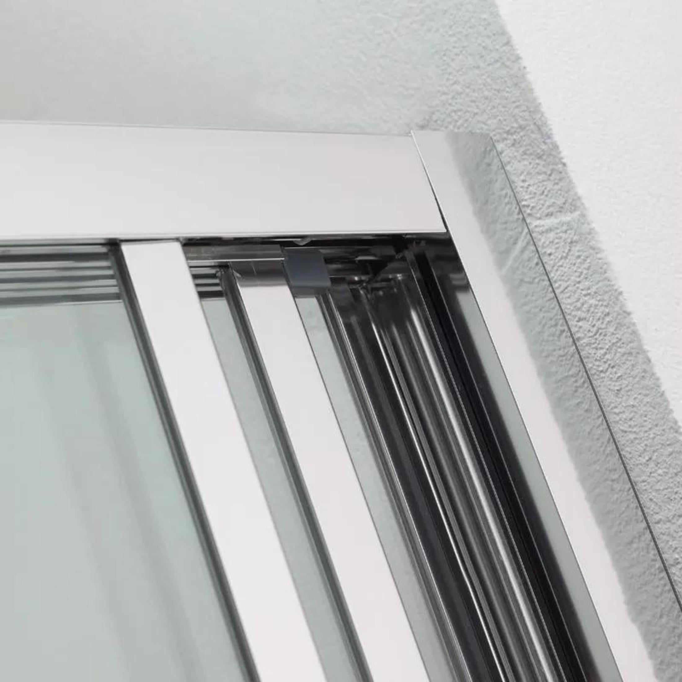 "Stella" 3-door shower niche door in chromed aluminum and tempered glass