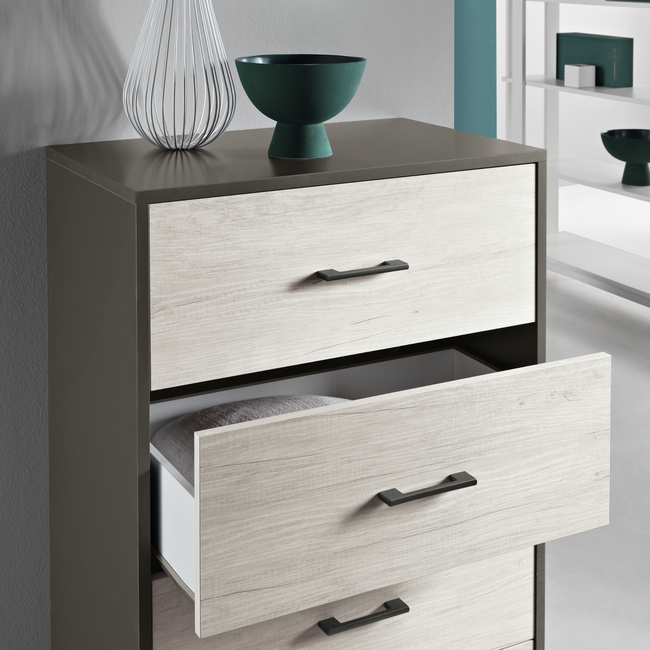 Elegant "Inka" 4-drawer chest of drawers for the entrance, 70x41 cm, 112h