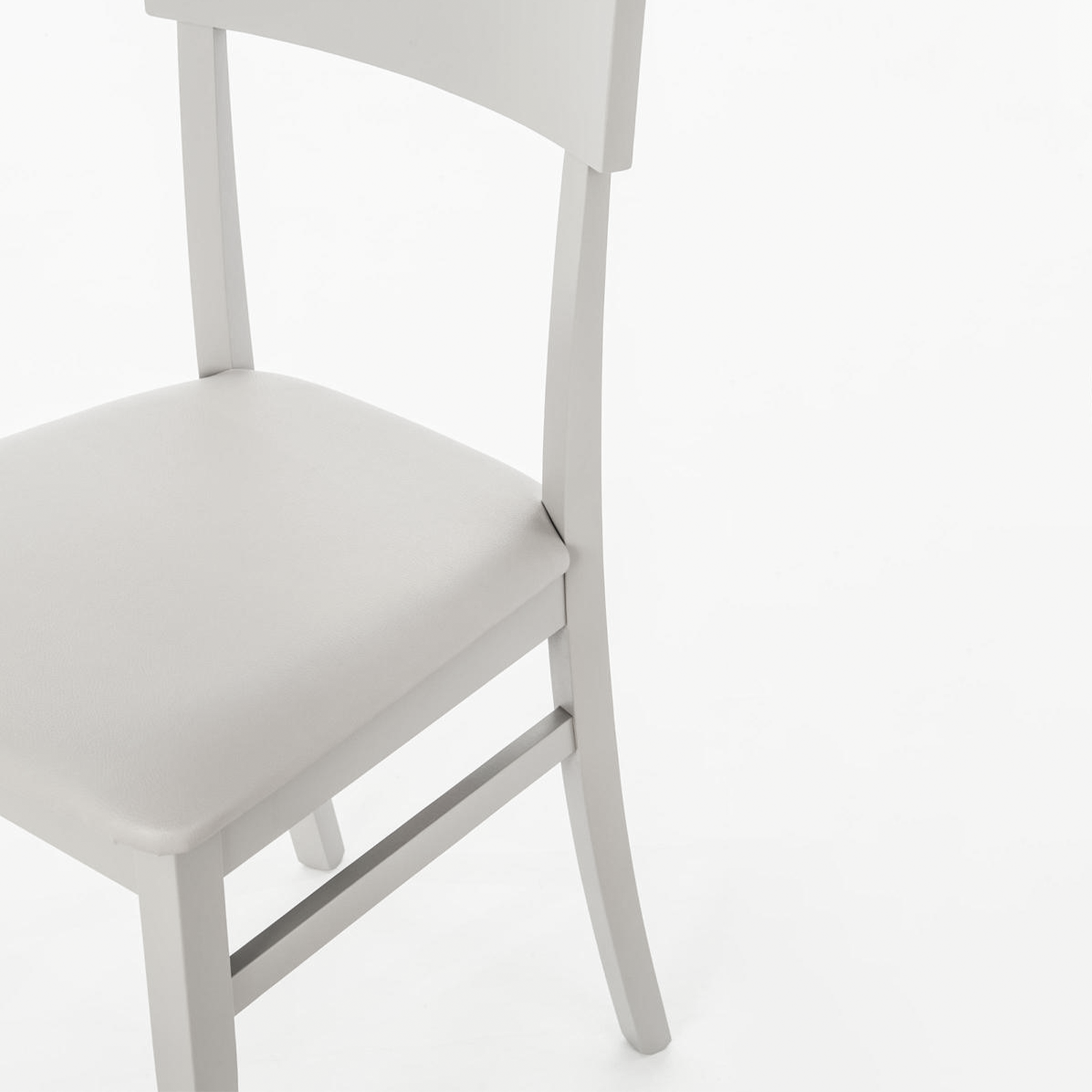 Set of "Siena" living room chairs in lacquered wood, modern upholstered, 44x45 cm, 82 cm high.