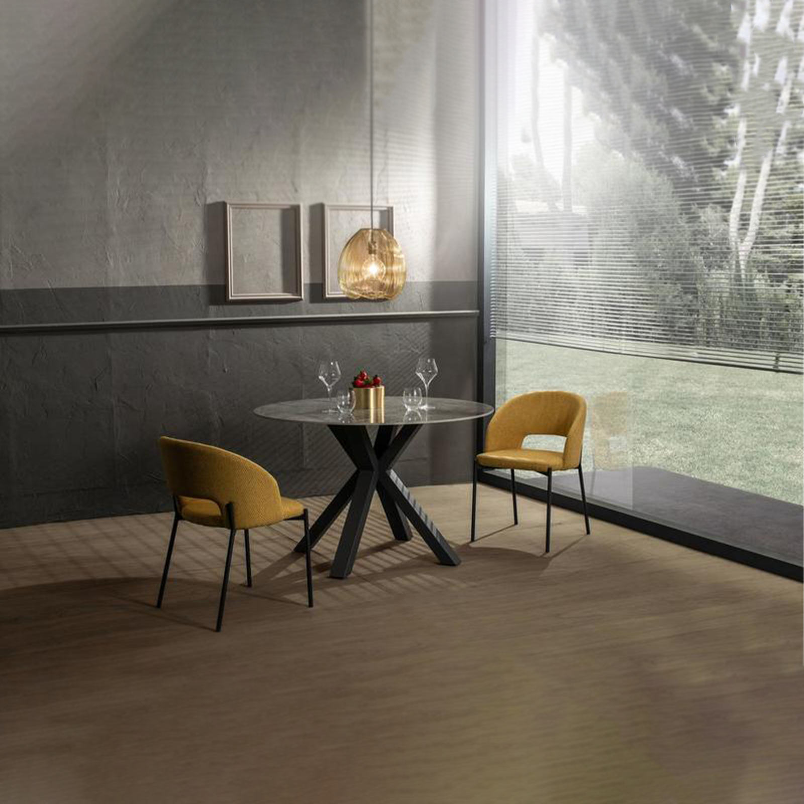 "Louis" round table with marble-effect ceramic top, Ø120 cm, 76 cm high