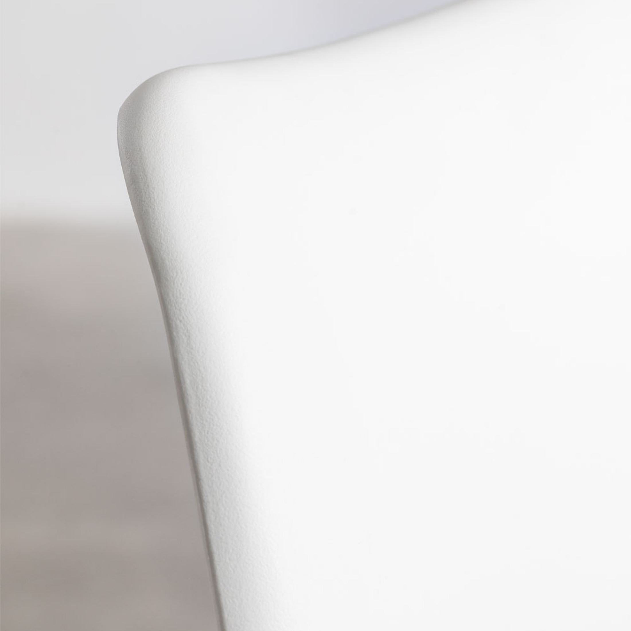 Set of padded chairs in imitation leather "Stilezze" armchairs with wooden legs cm 52x48.5 82h