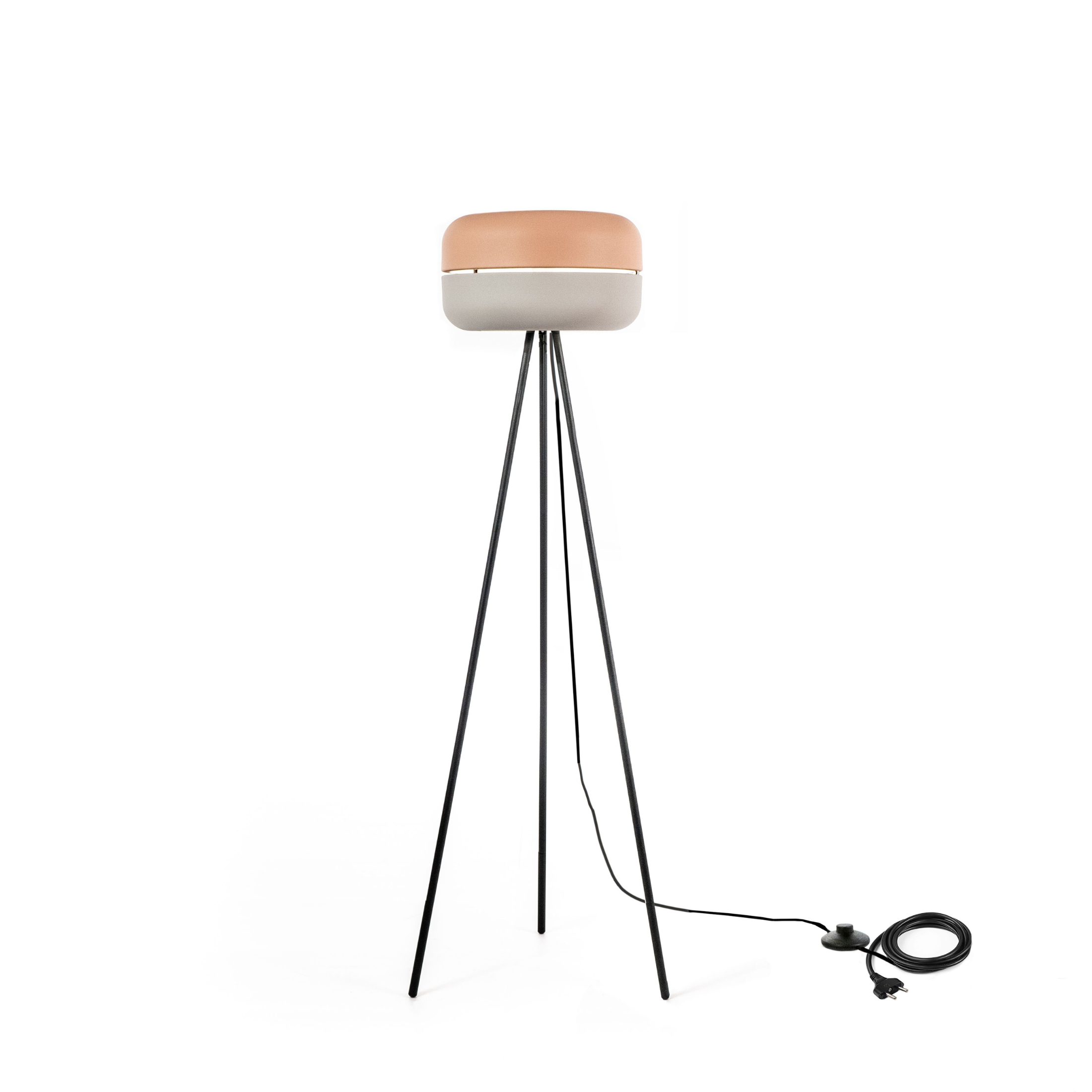 Metal lamp with "Spica" lampshade, floor, table and hanging